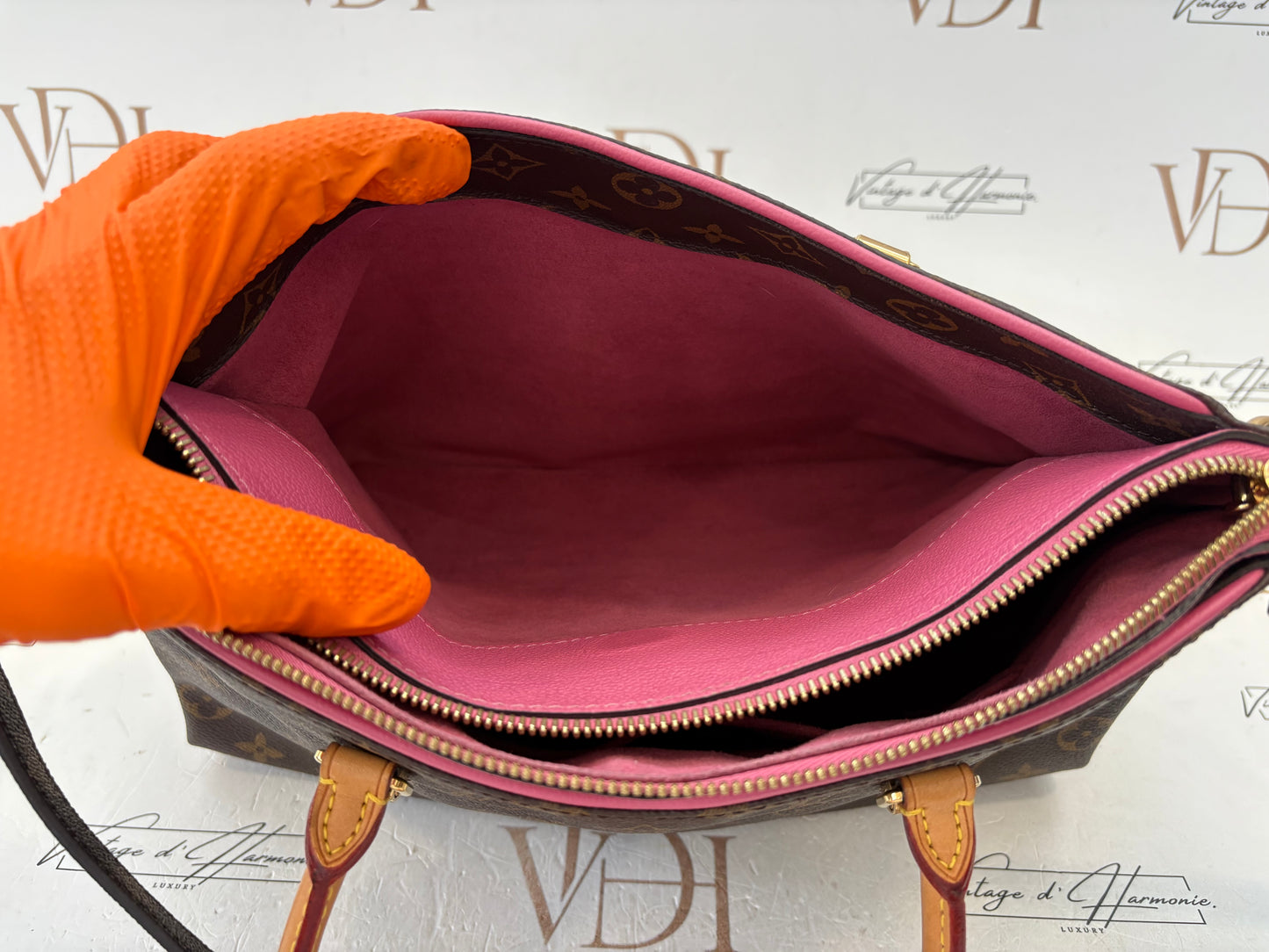 201178 - Louis Vuitton Pallas