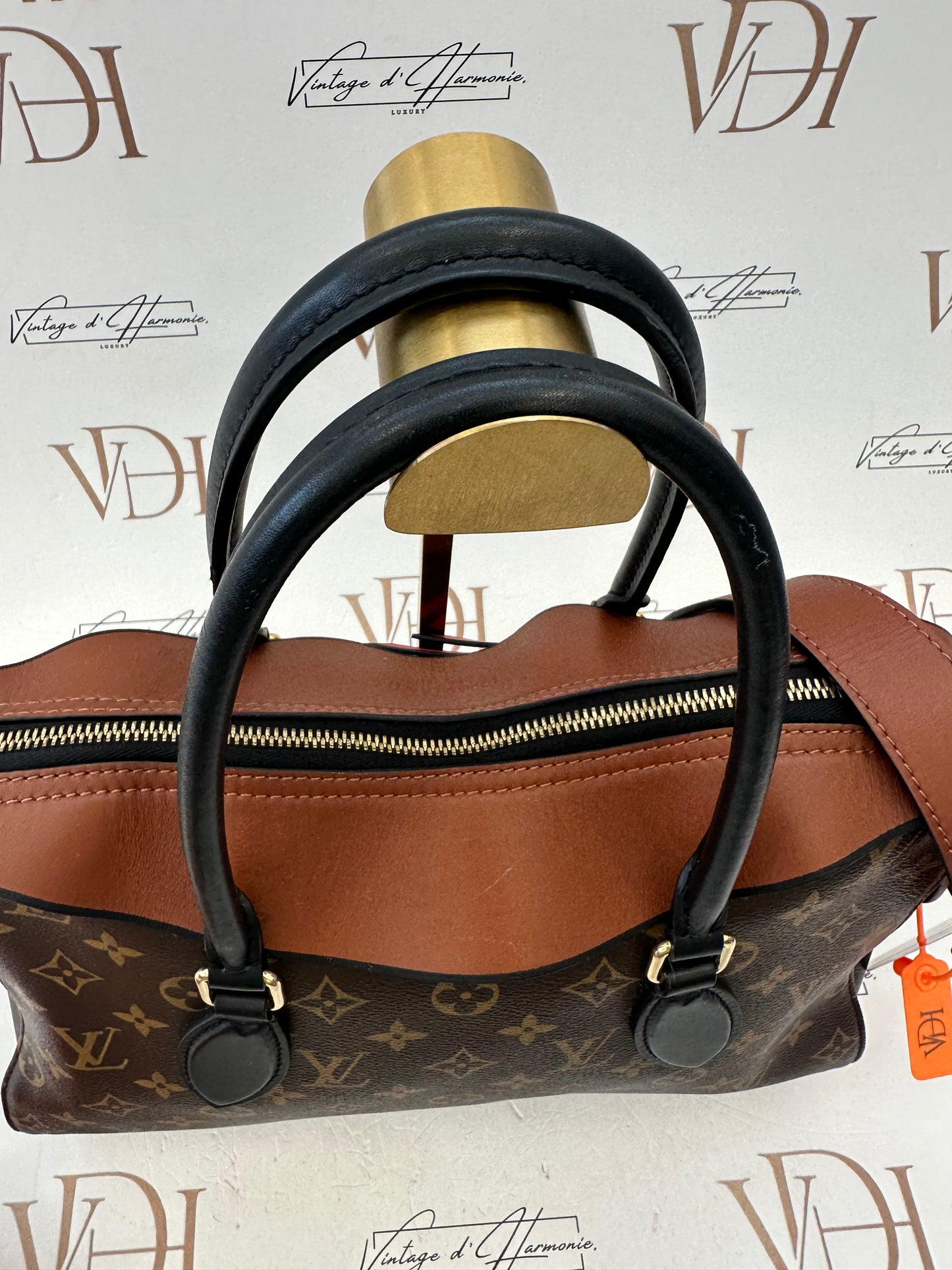 382557 - Louis Vuitton Tuileries