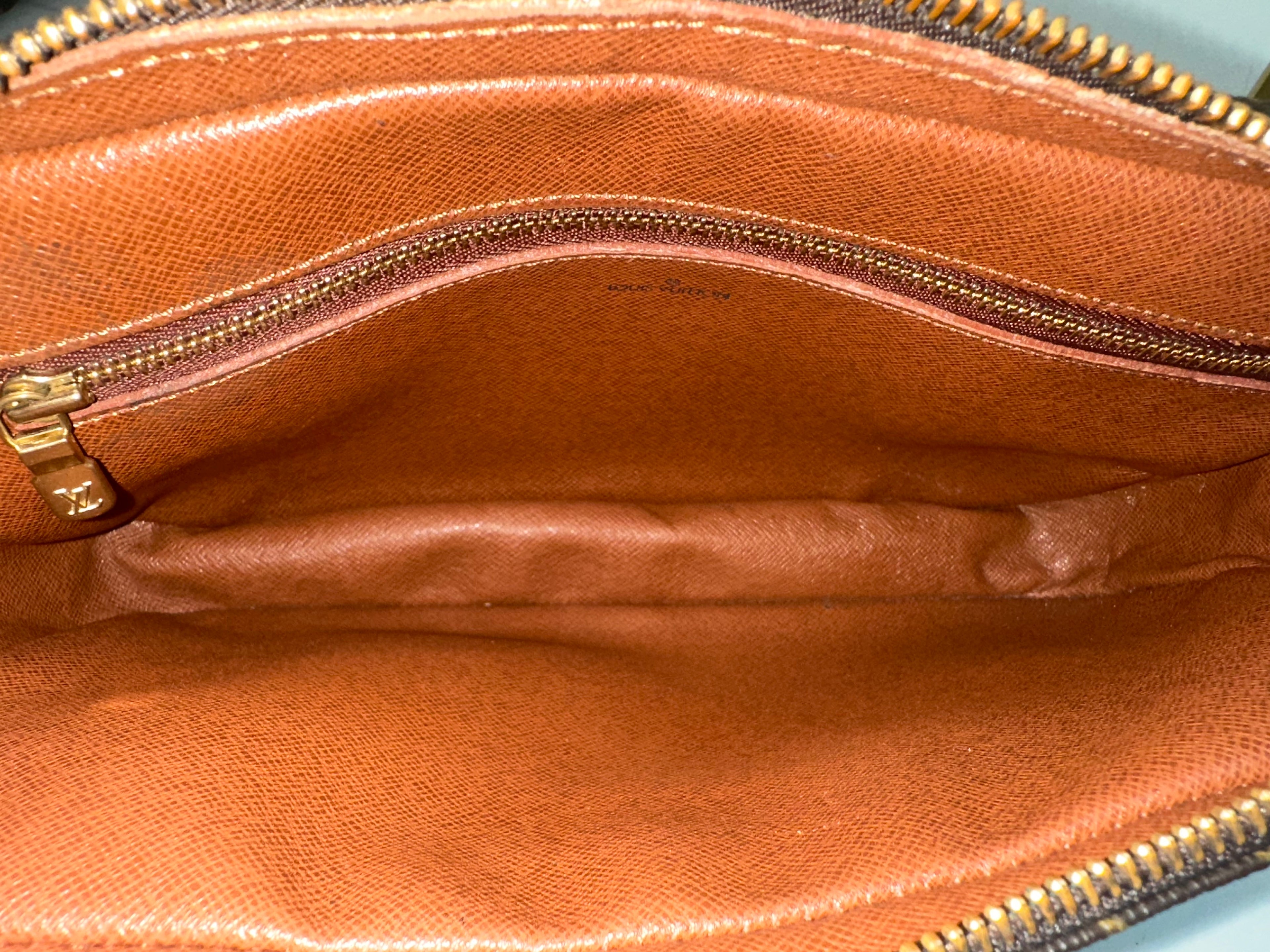 Louis Vuitton Dragonne GM