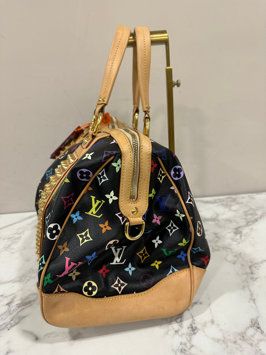 Louis Vuitton Courtney