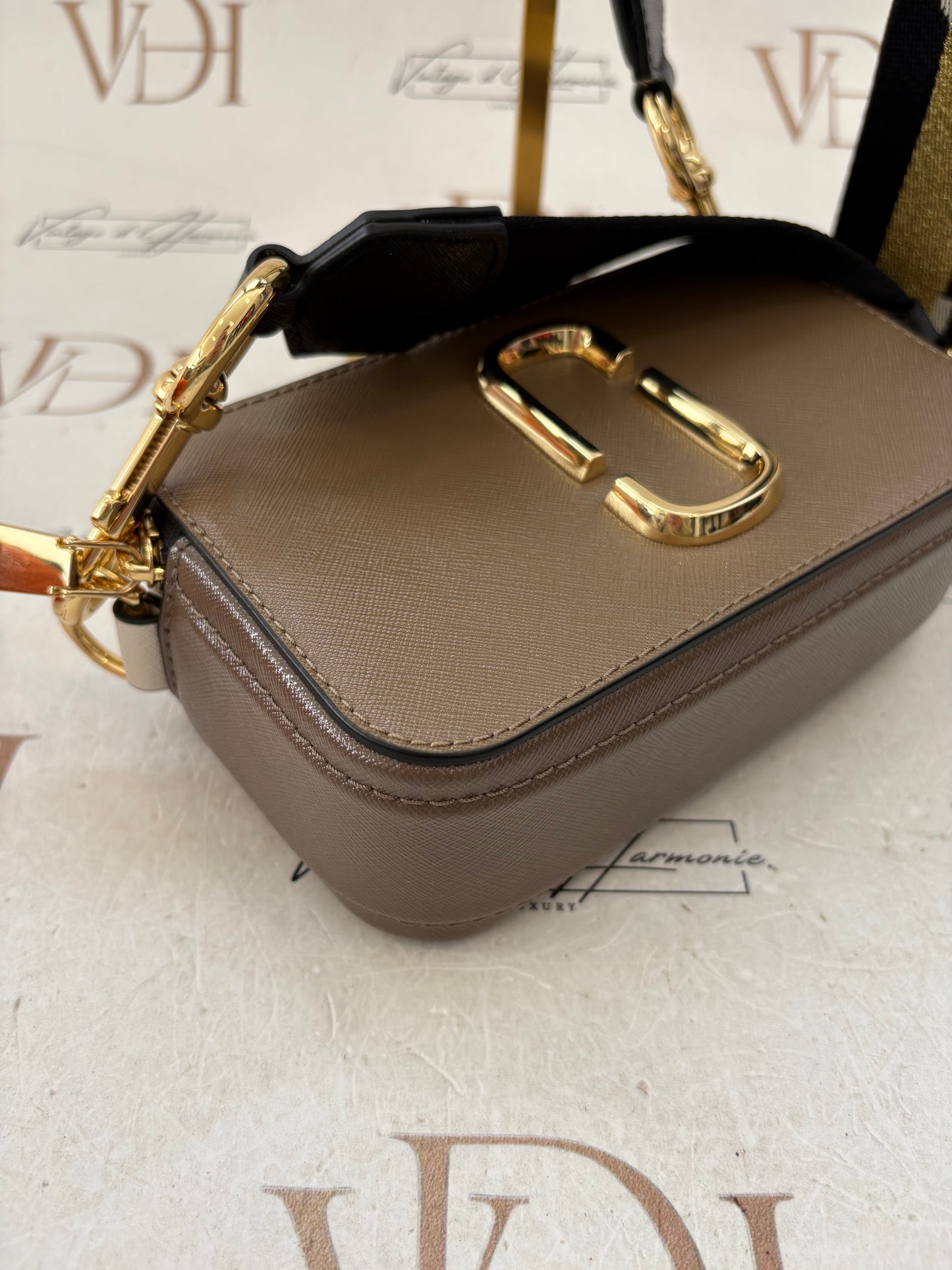 383968 - Marc Jacobs Snapshot