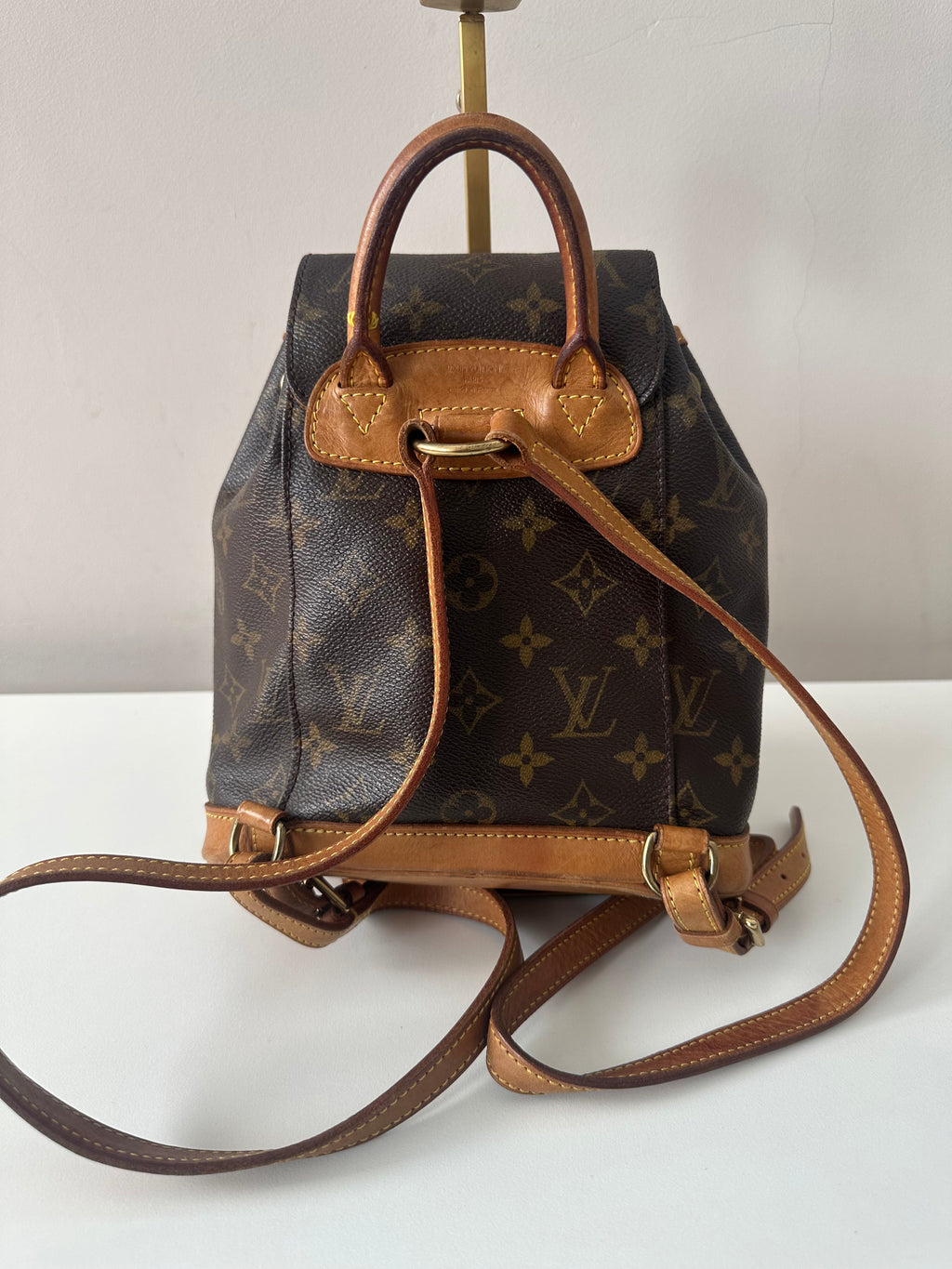 Louis Vuitton Montsouris Mini