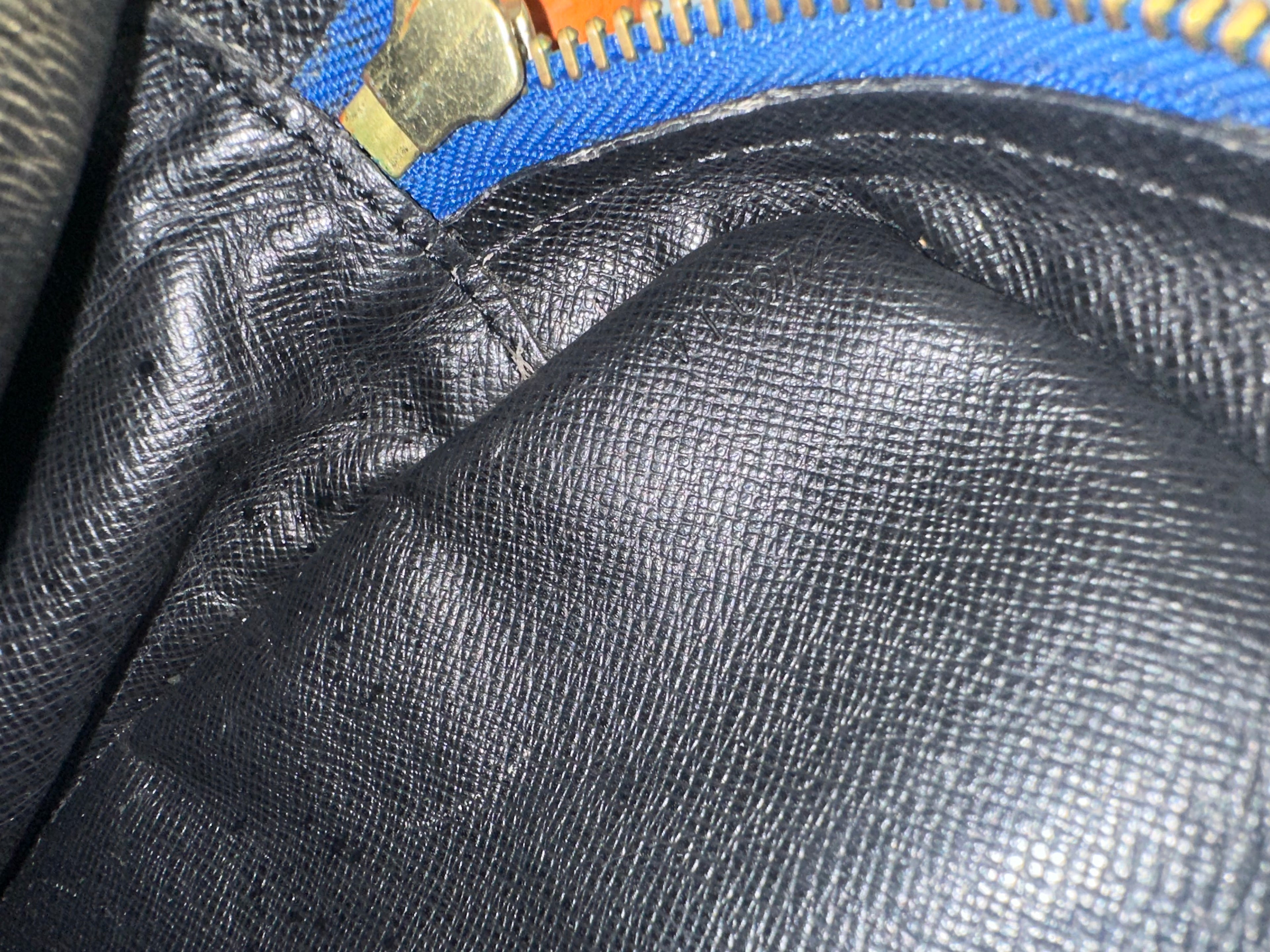 Louis Vuitton Jeune Fille