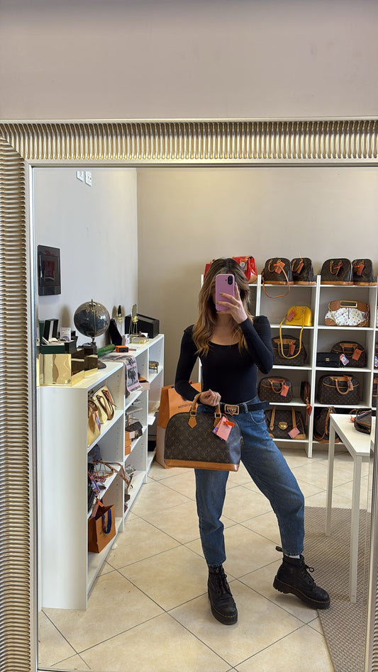 Louis Vuitton Alma