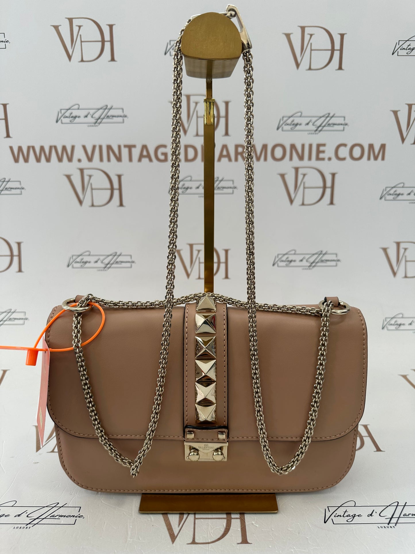 382487 - Valentino Glam Lock
