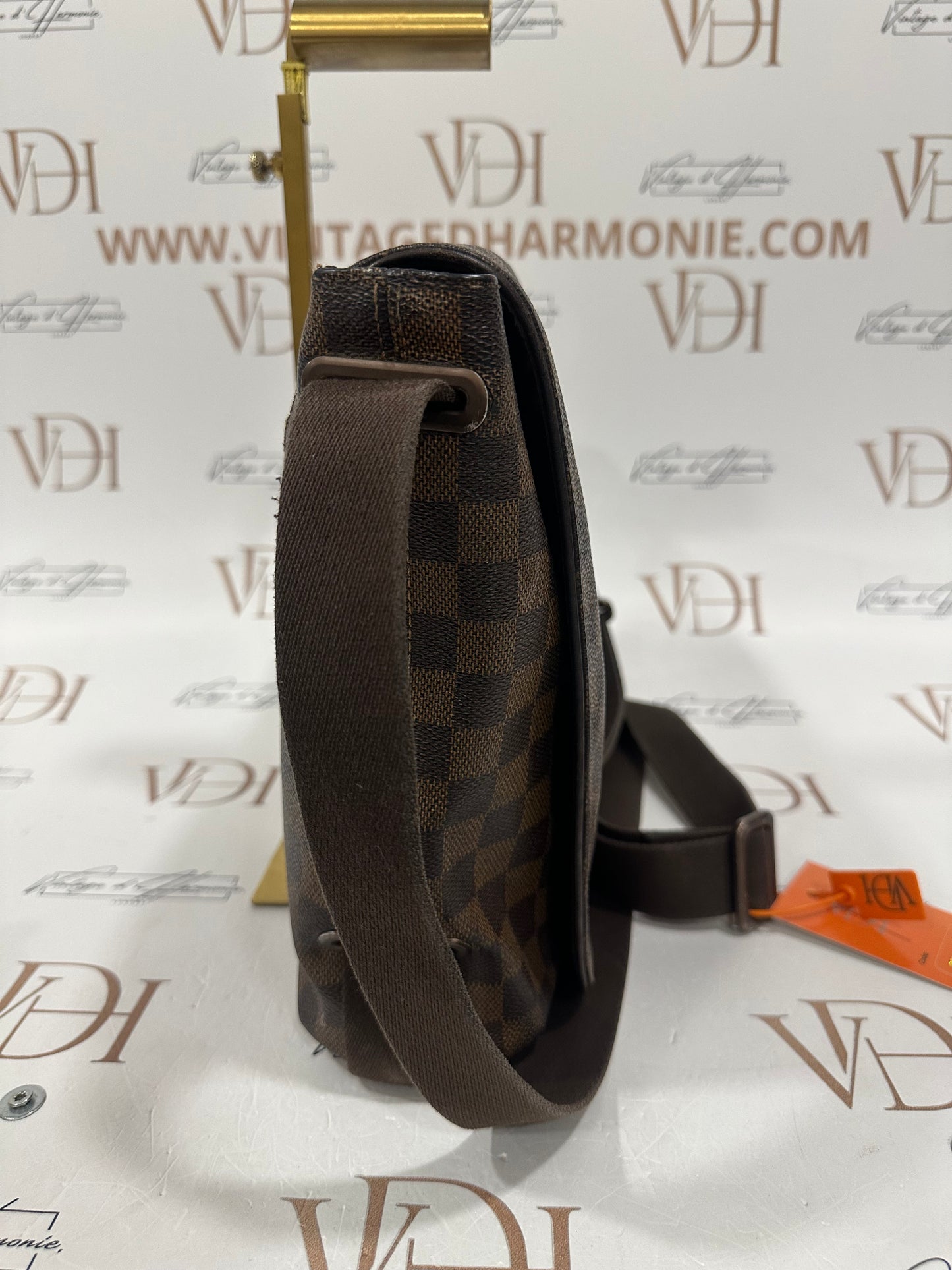 017788 - Louis Vuitton Damier Brooklyn MM