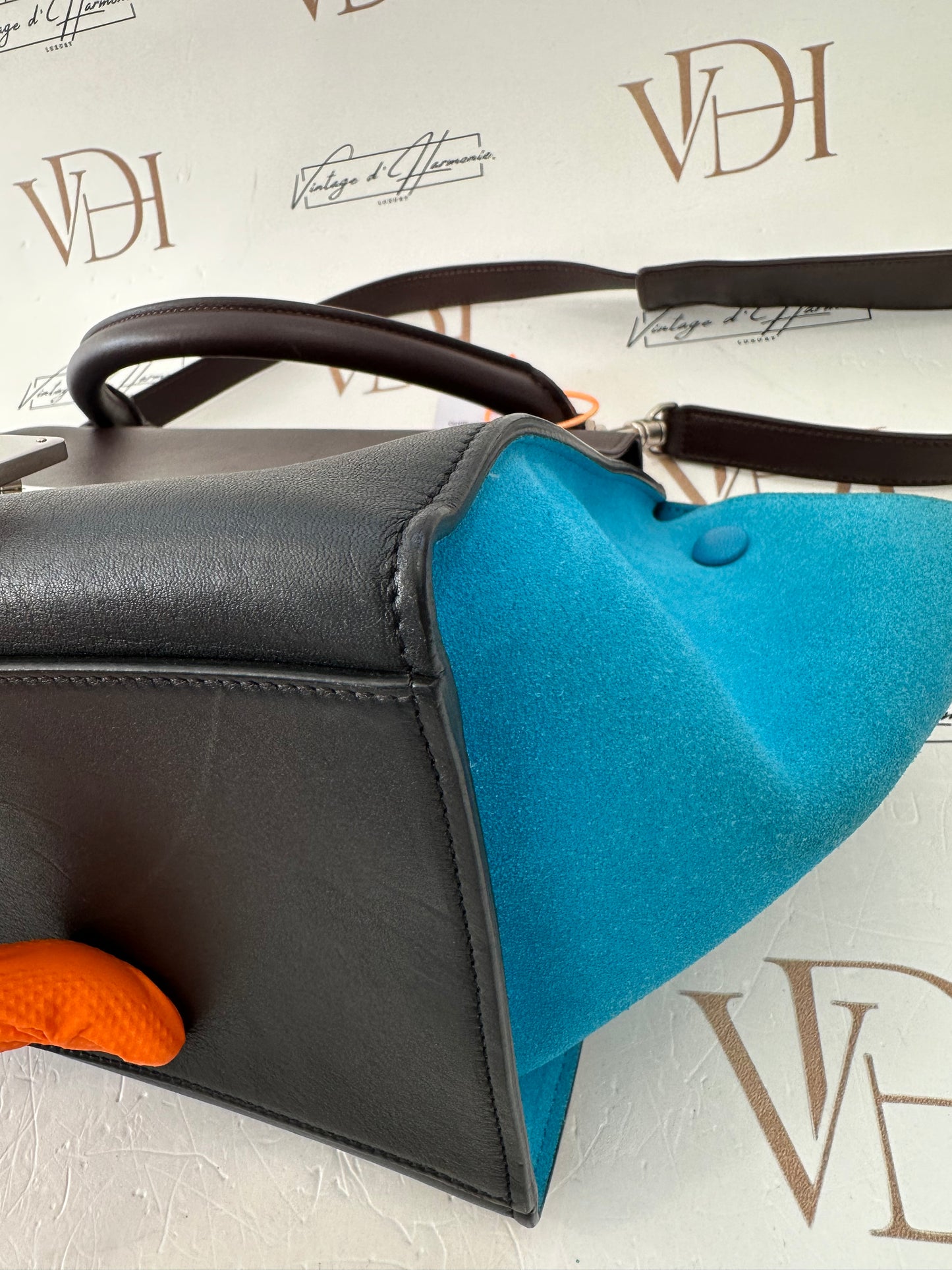 Celine Trapeze