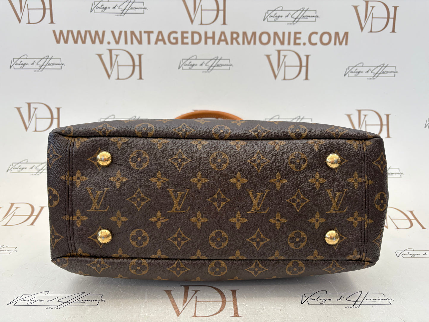 383395 - Louis Vuitton Pallas