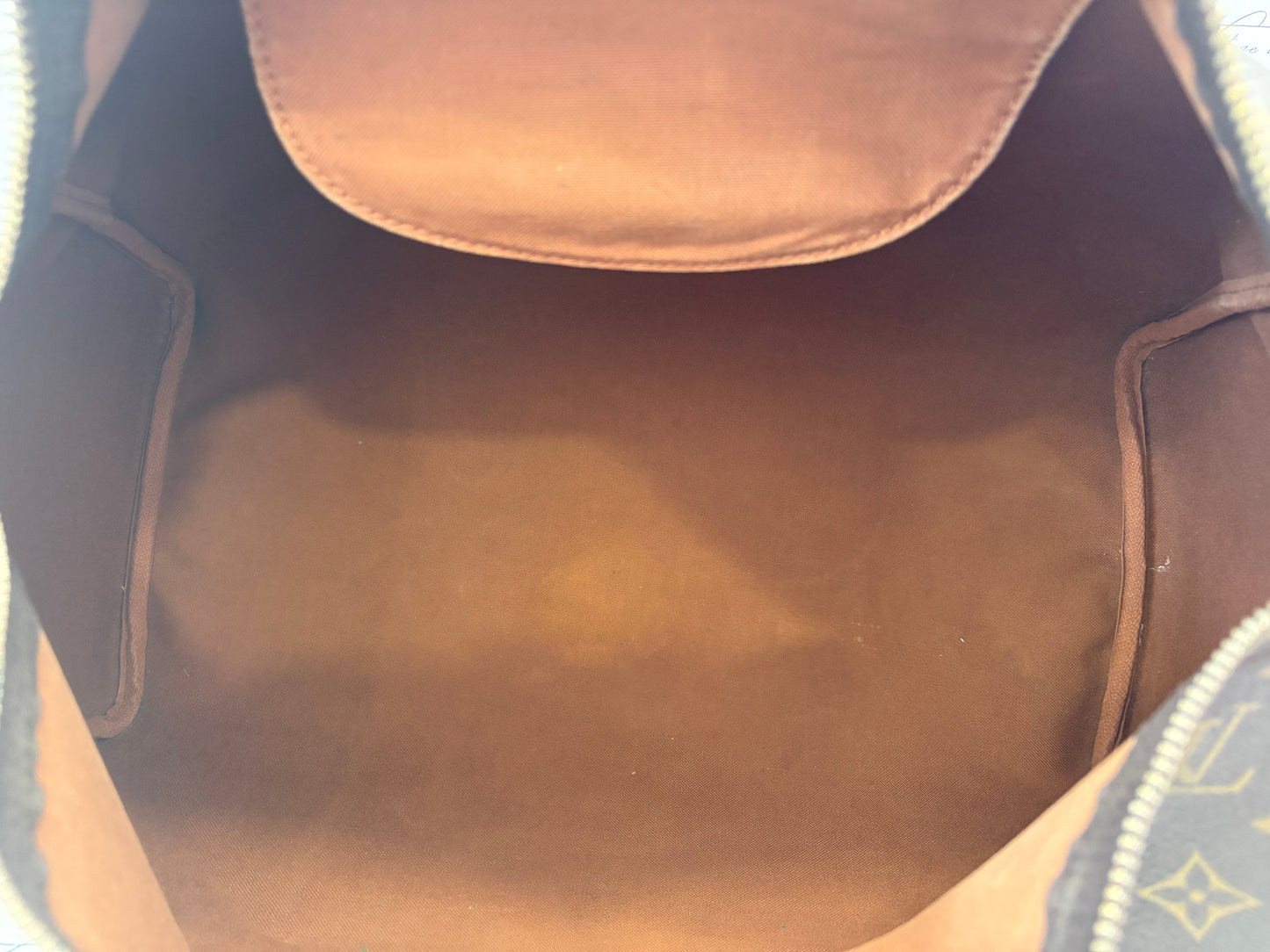 018997 - Louis Vuitton Speedy 40