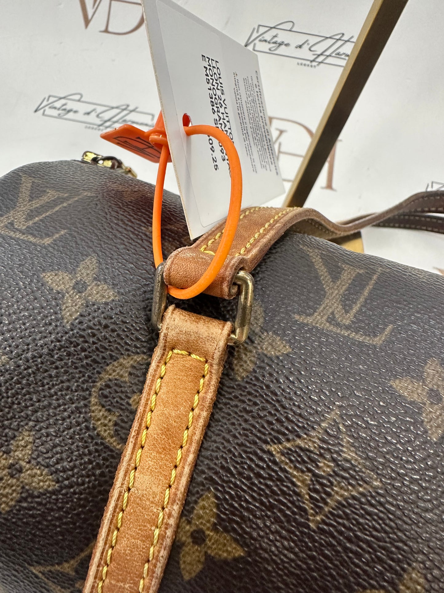 017760 - Louis Vuitton Papillon 26