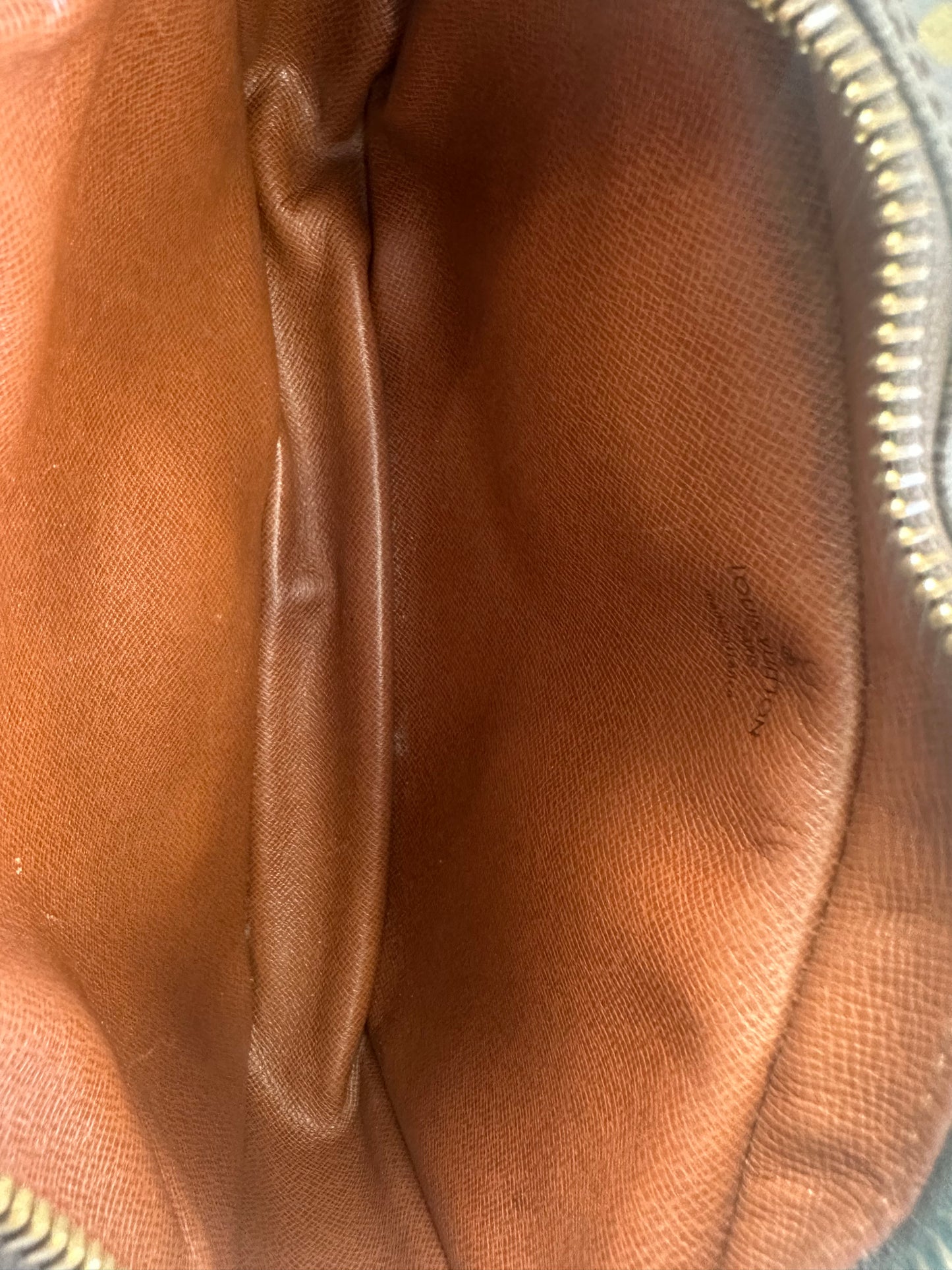 Louis Vuitton Saint Germain 24
