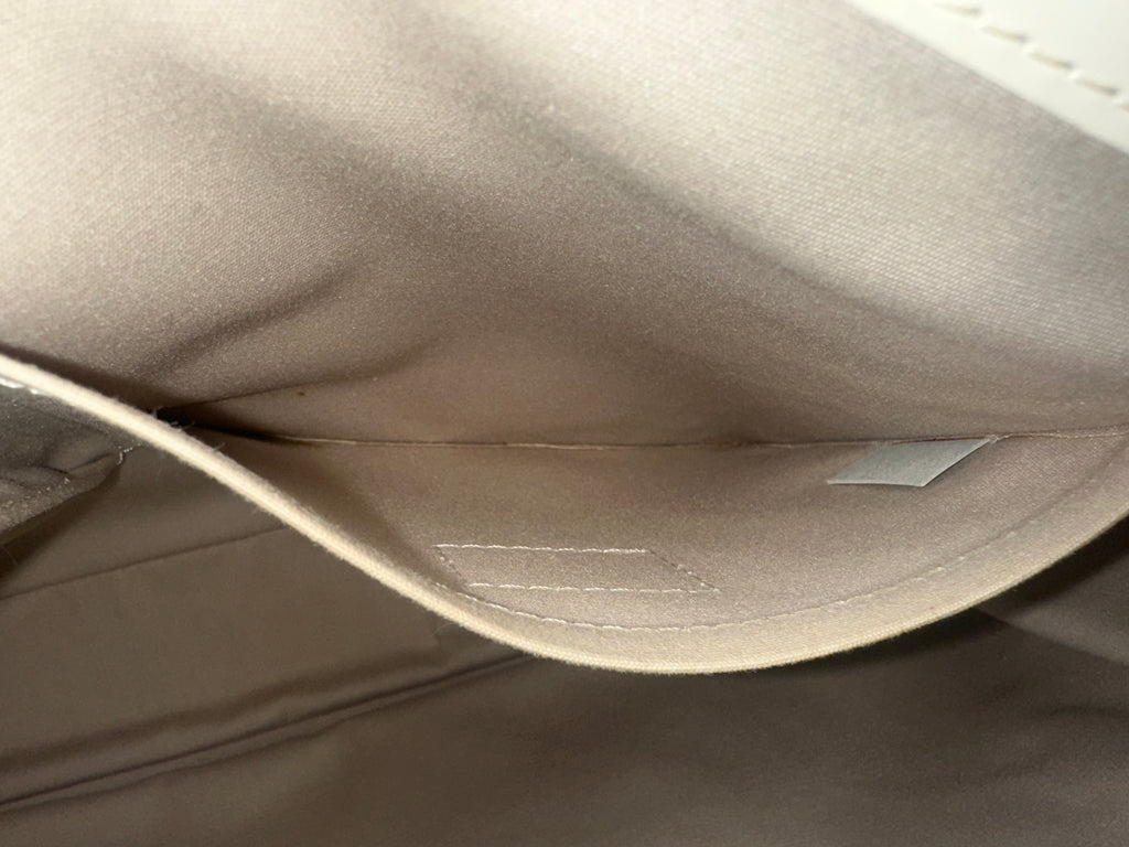 Louis Vuitton Epi Passy GM