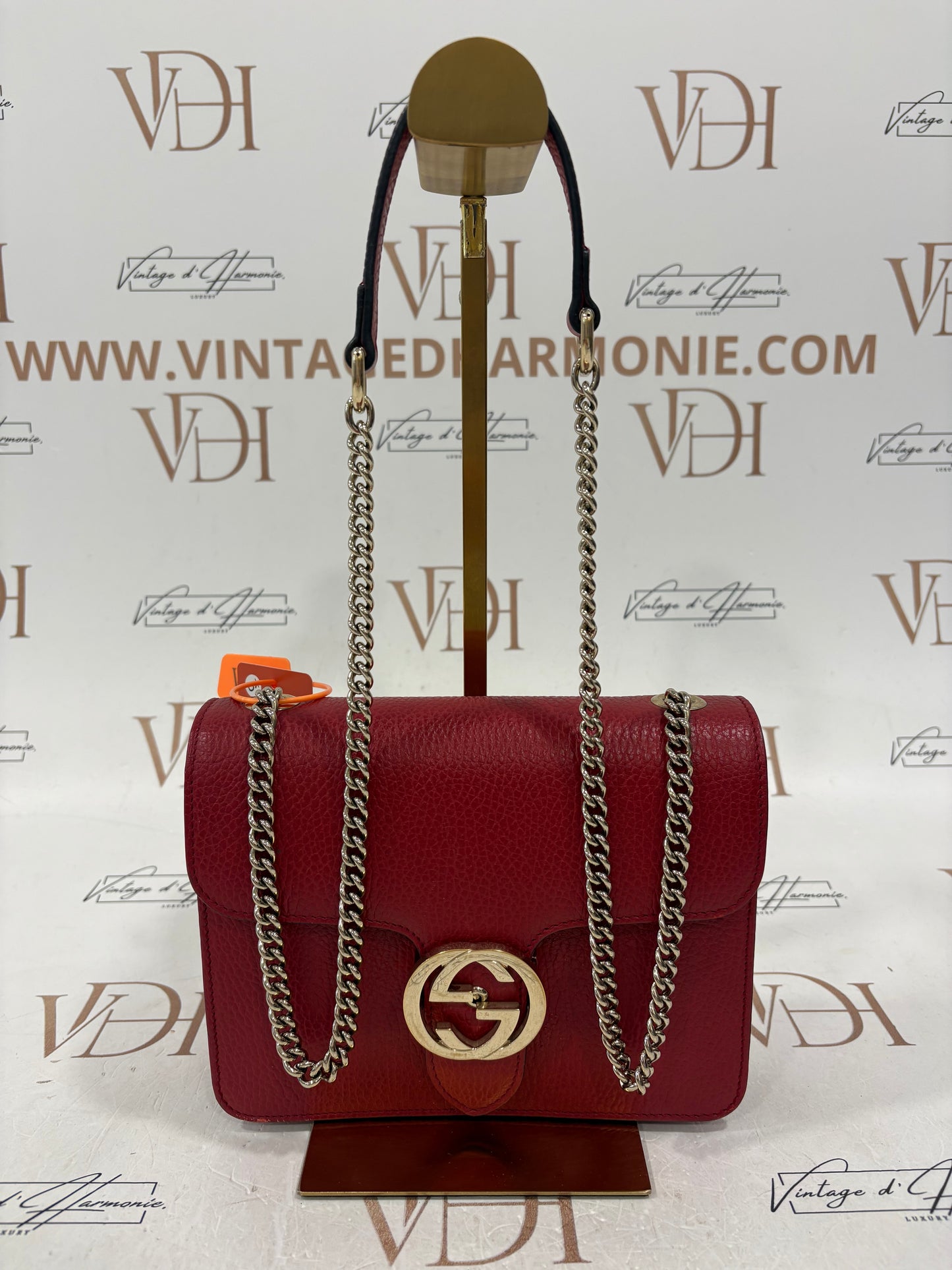 384024 - Gucci Interlocking