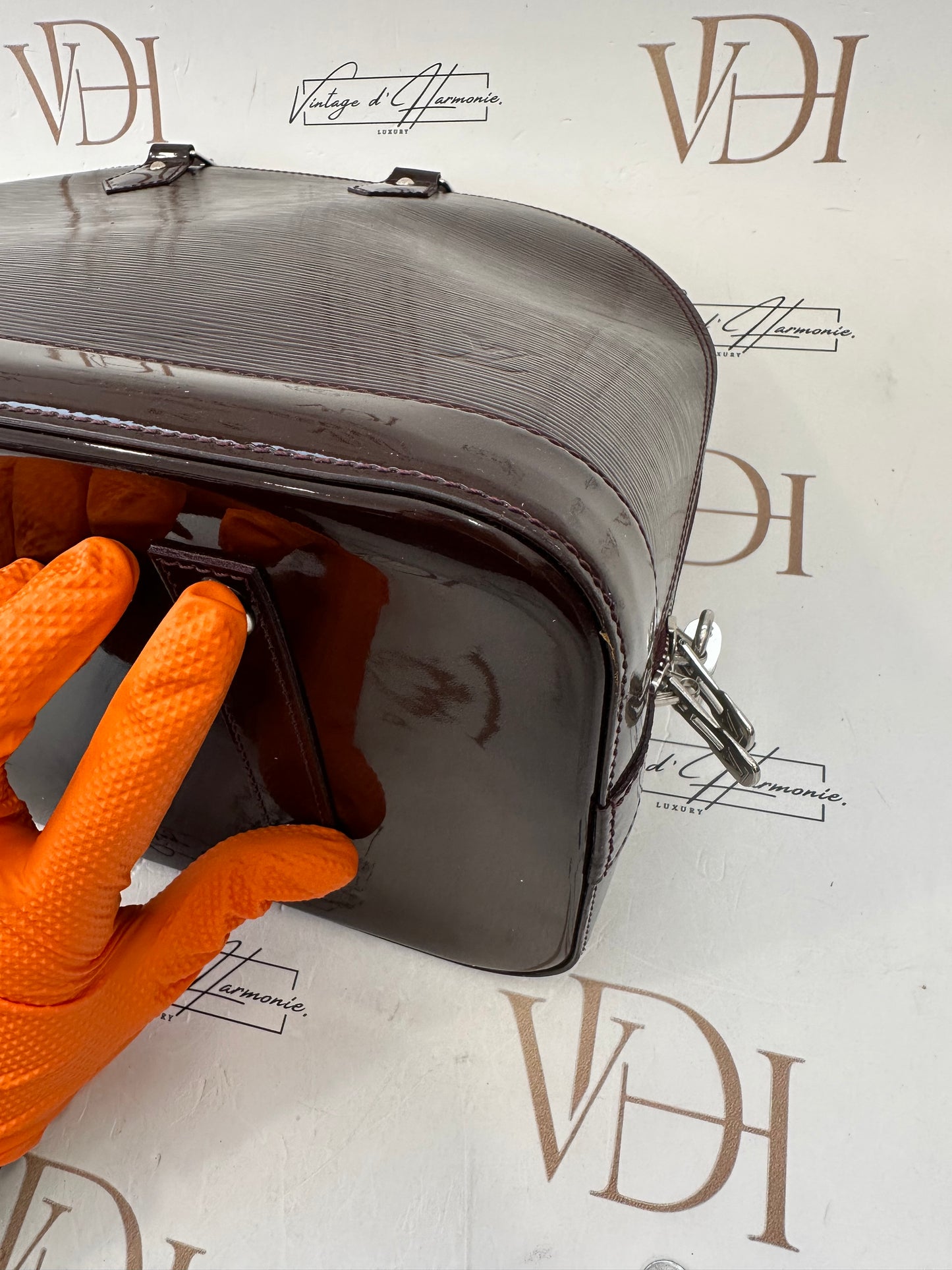 382864 - Louis Vuitton Alma GM