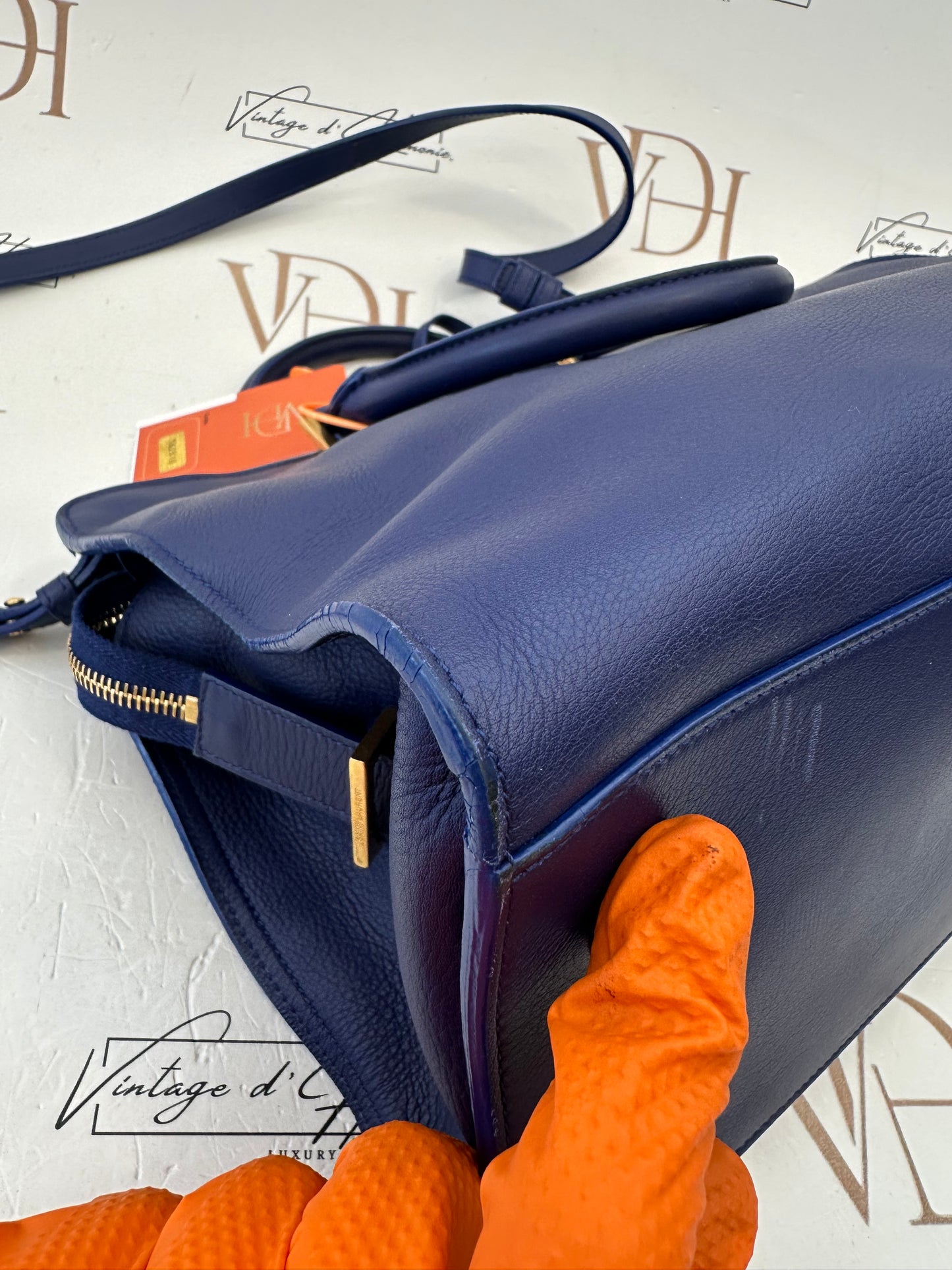 382310 - Saint Laurent Y-Ligne