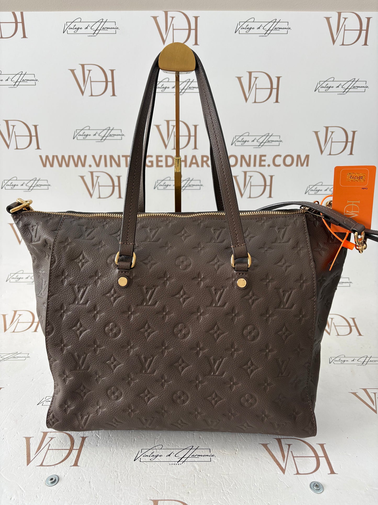 201772 - Louis Vuitton Lumineuse