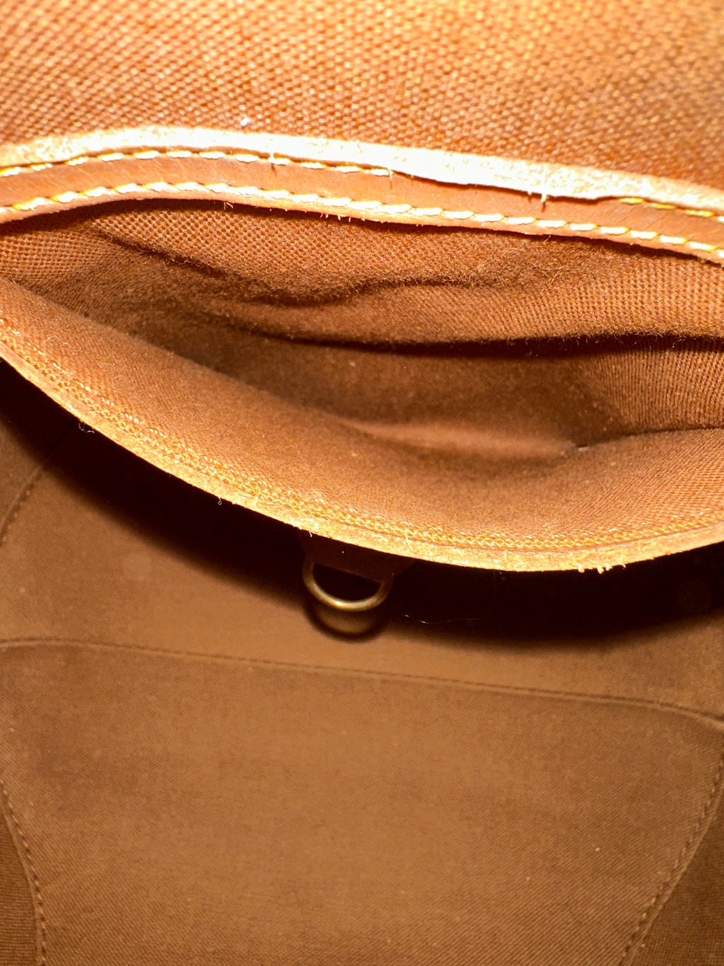 Louis Vuitton Ellipse MM