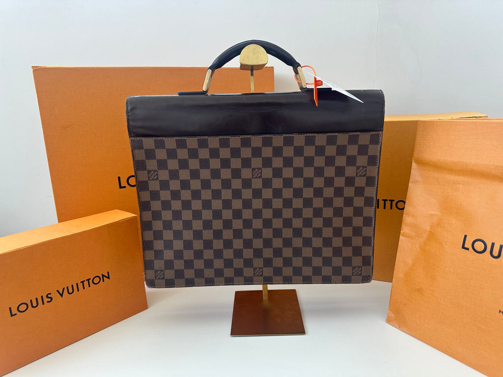 Louis Vuitton Altona PM