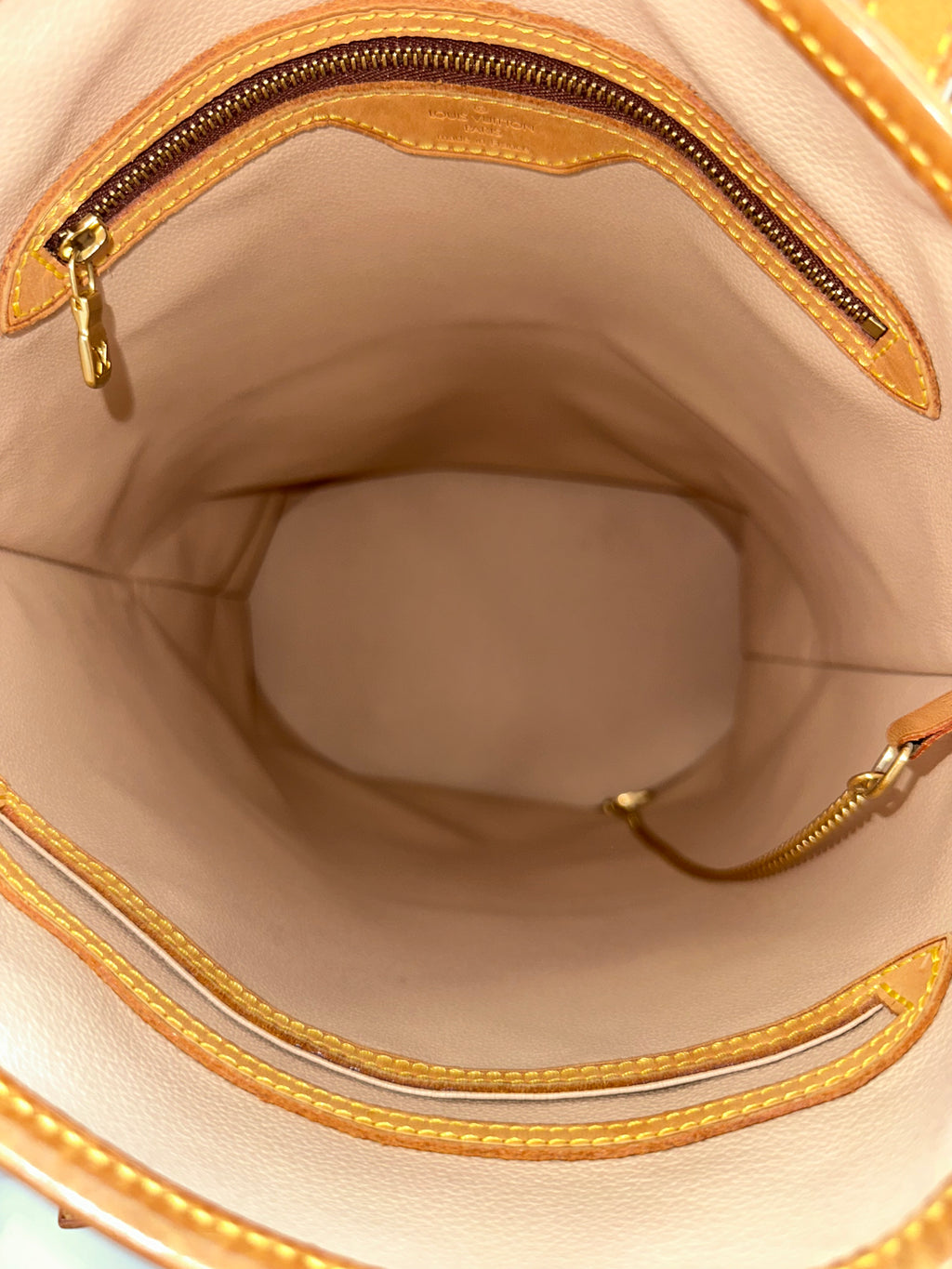 Louis Vuitton Bucket GM