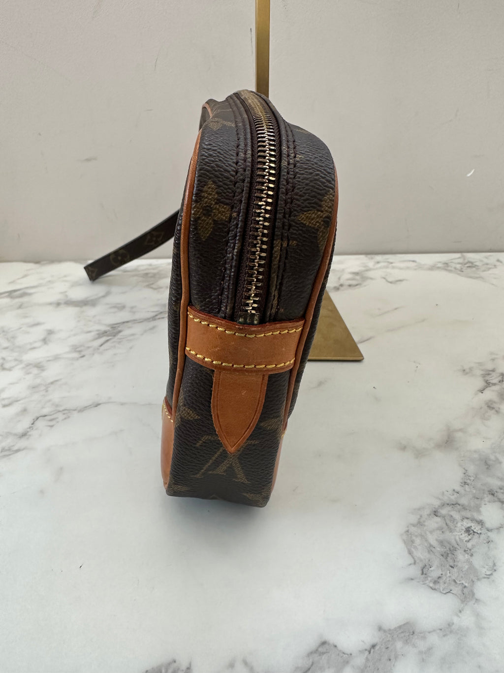 Louis Vuitton Dragonne GM