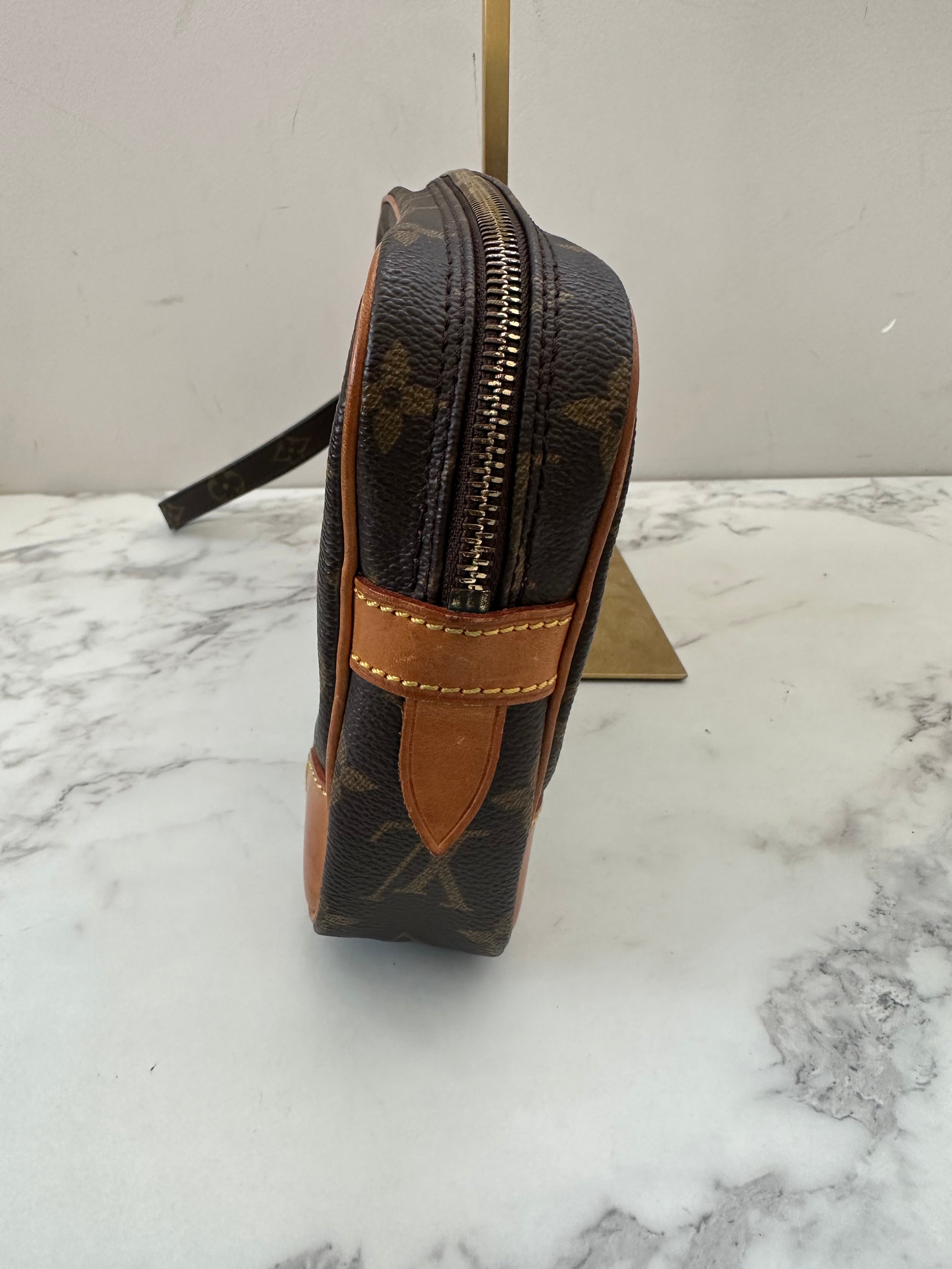 Louis Vuitton Dragonne GM