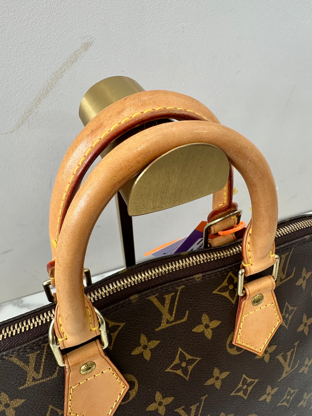 Louis Vuitton Alma