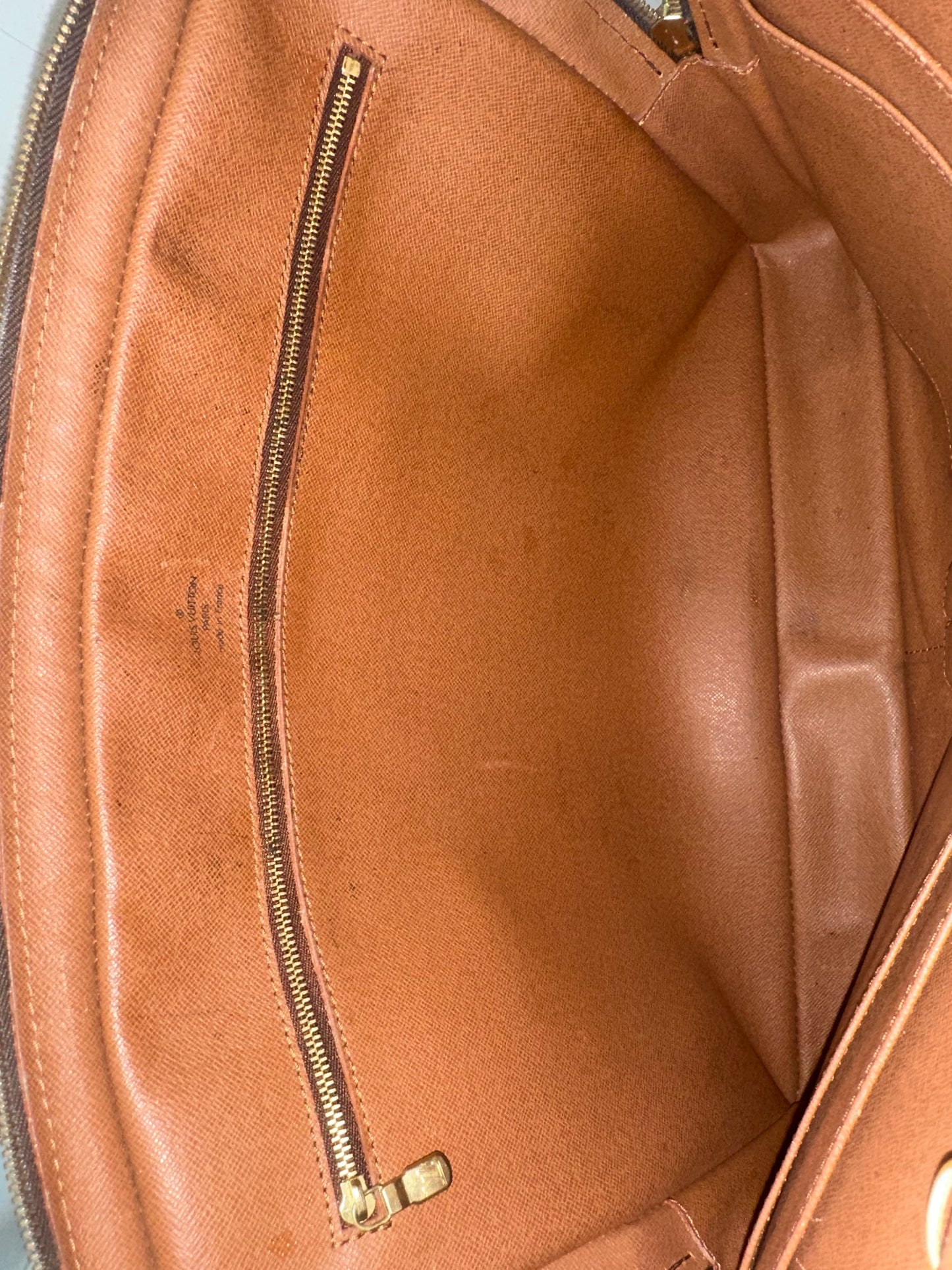 Louis Vuitton Porte Documents Voyage