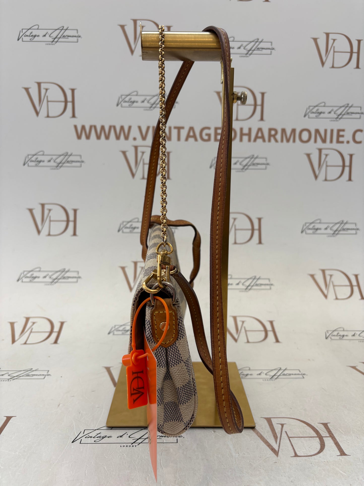 018769 - Louis Vuitton Damier Azur Favorite