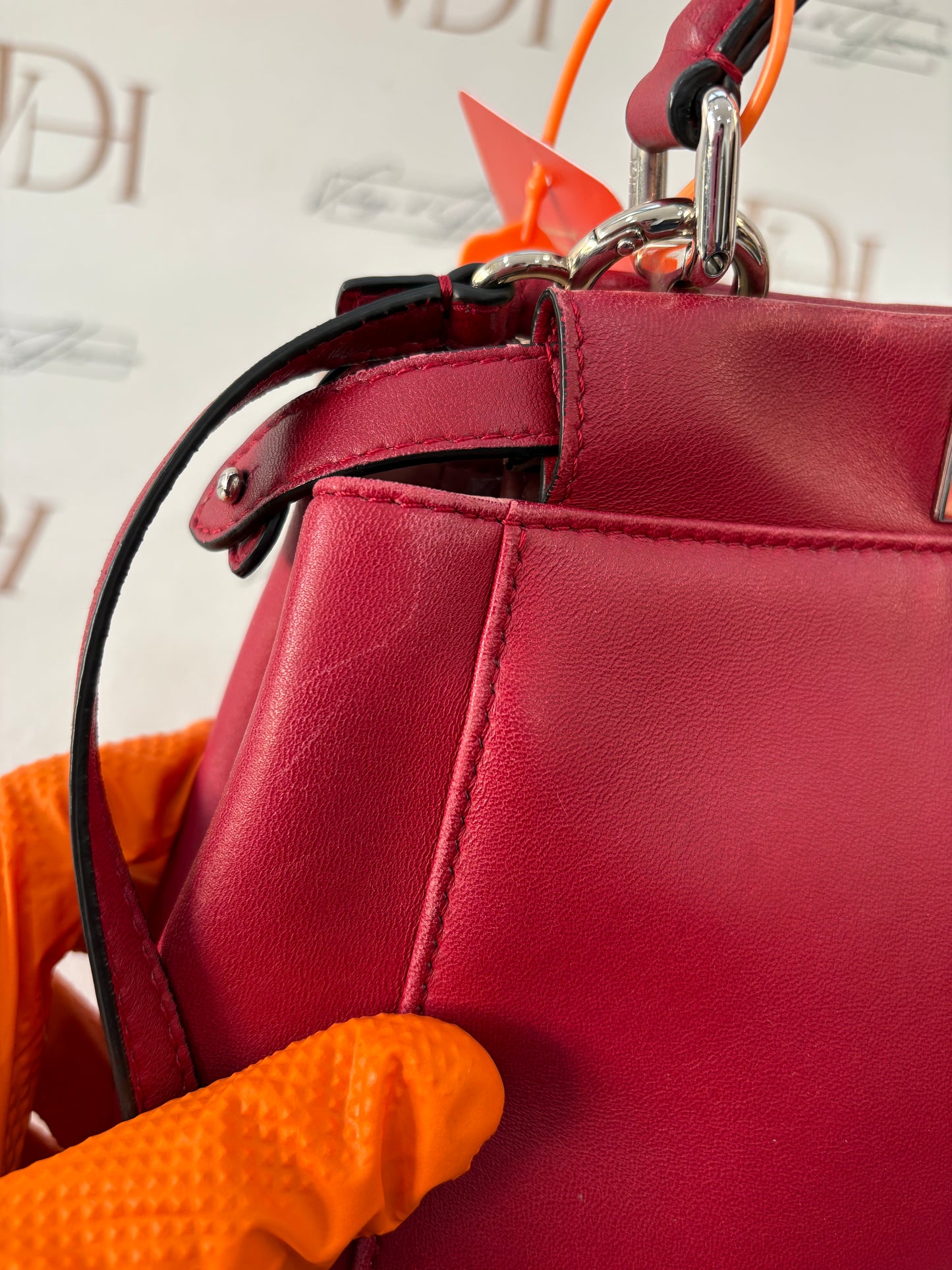 383481 - Fendi Peekabo