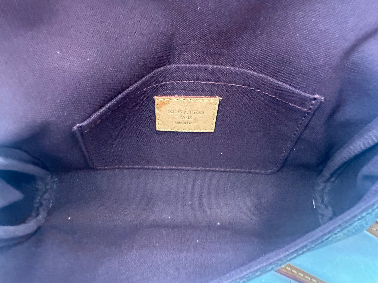 382761 - Louis Vuitton Favorite