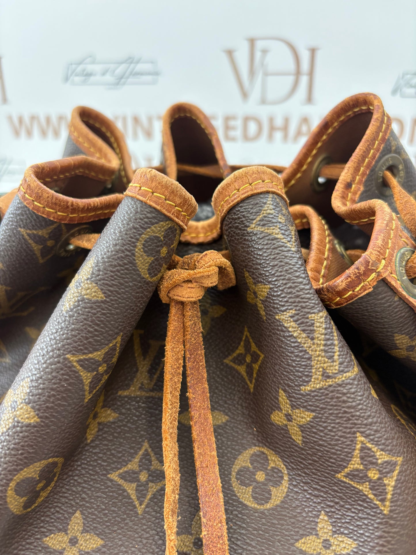 018290 - Louis Vuitton Noé