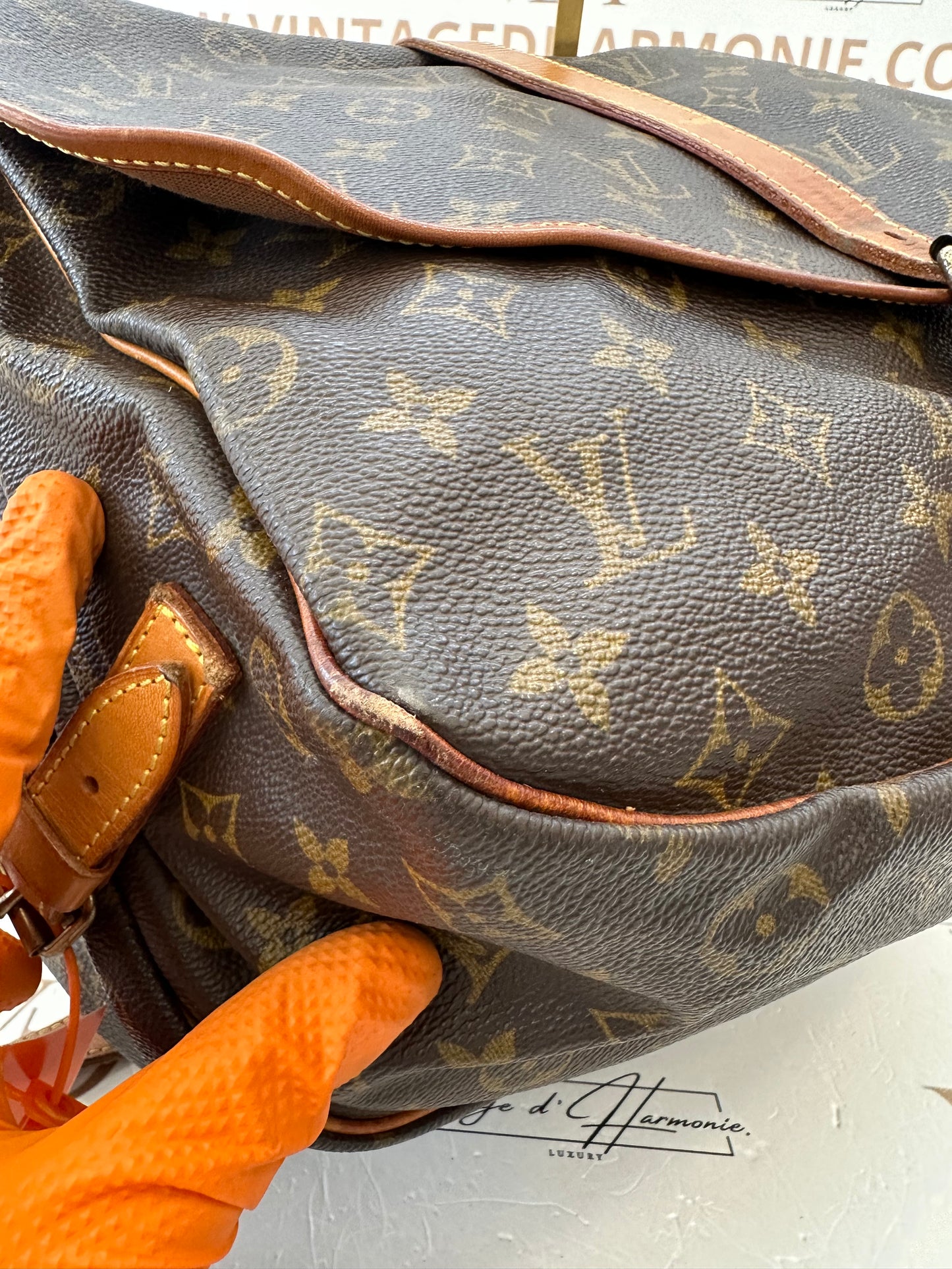 017776 - Louis Vuitton Saumur 35
