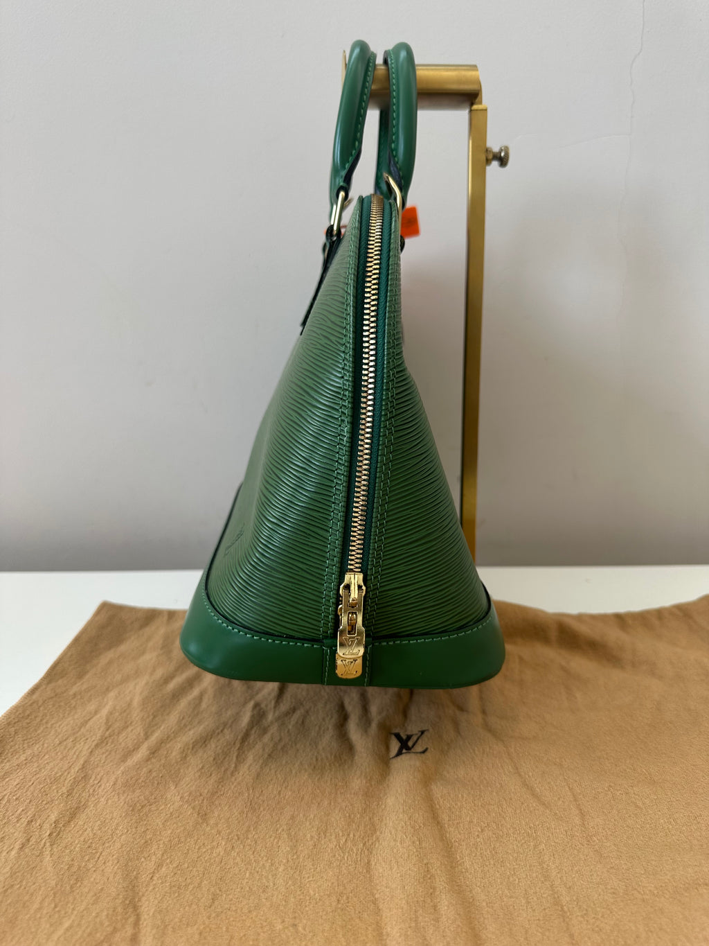 Louis Vuitton Alma Epi Green
