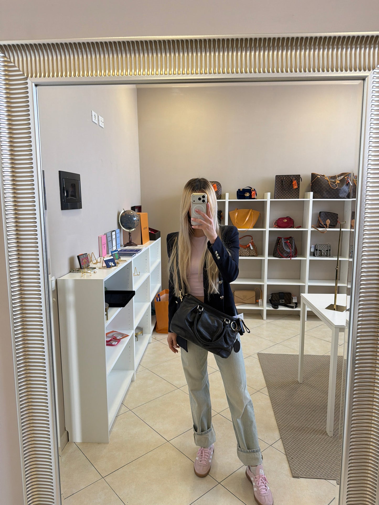 382556 - Gucci Sukey
