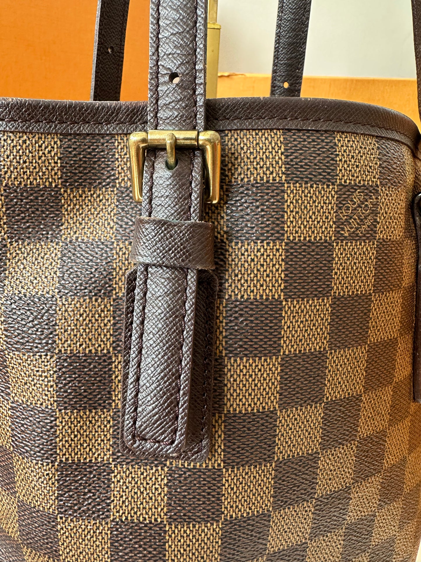 Louis Vuitton Marais