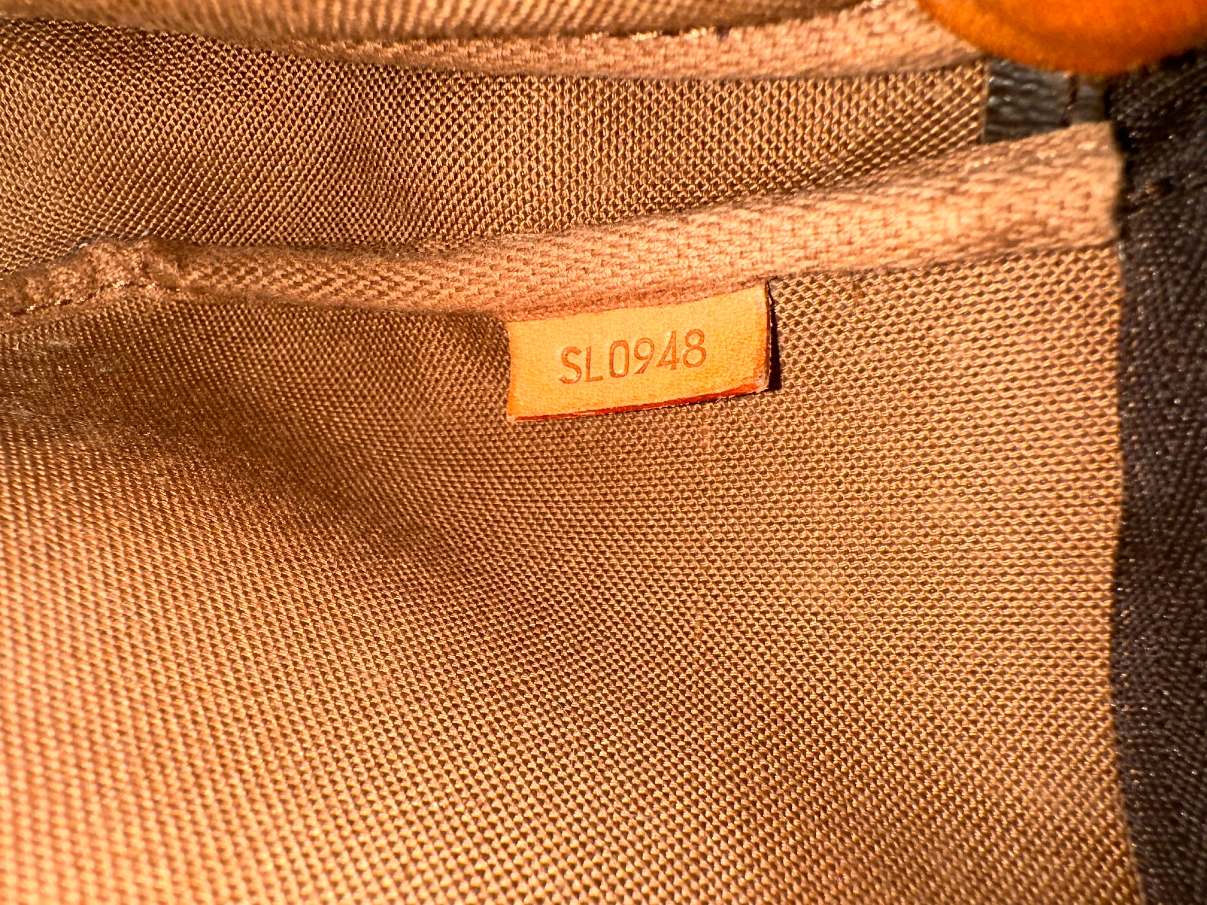 Louis Vuitton Pochette