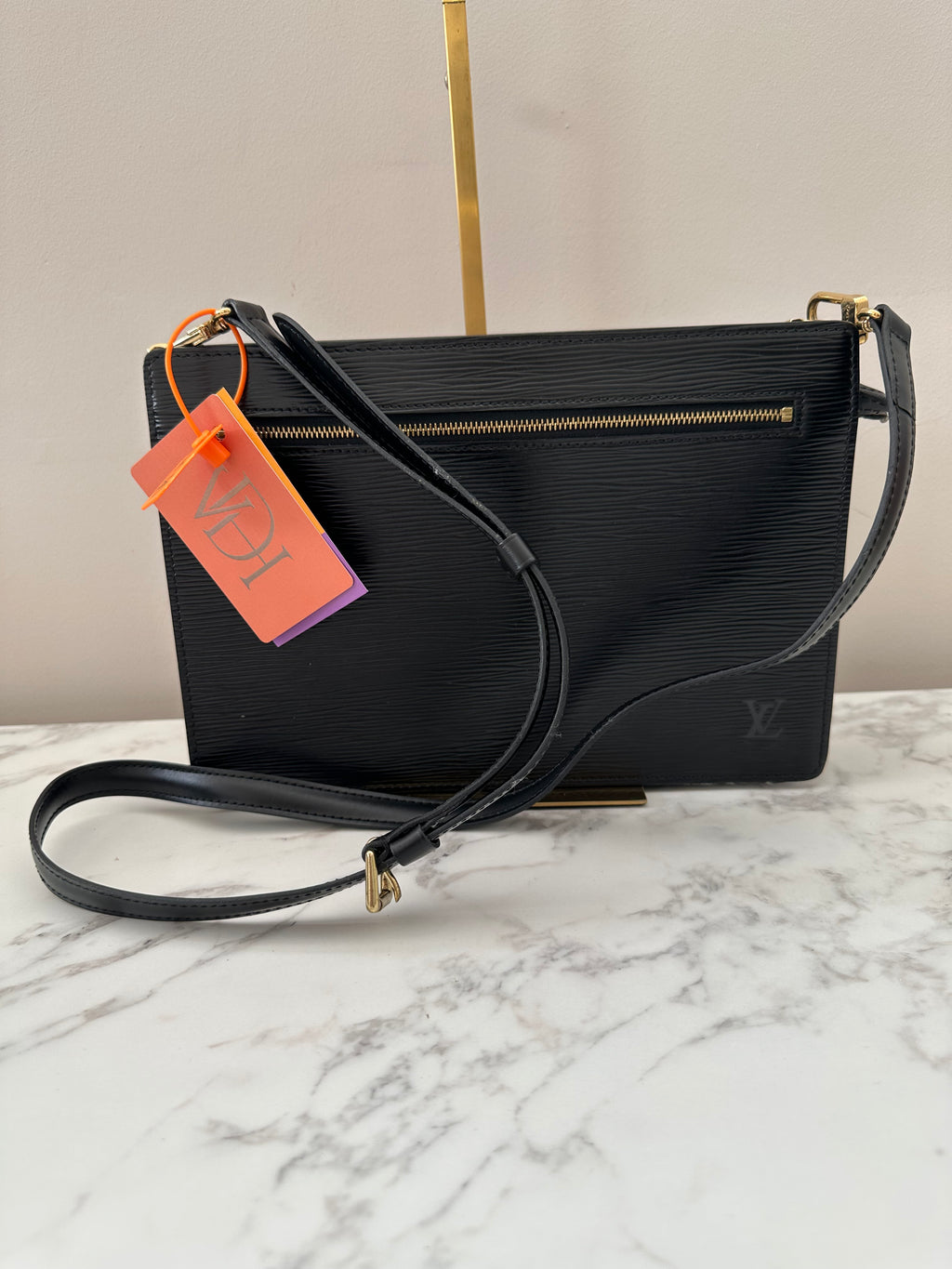 Louis Vuitton Angian Epi Black