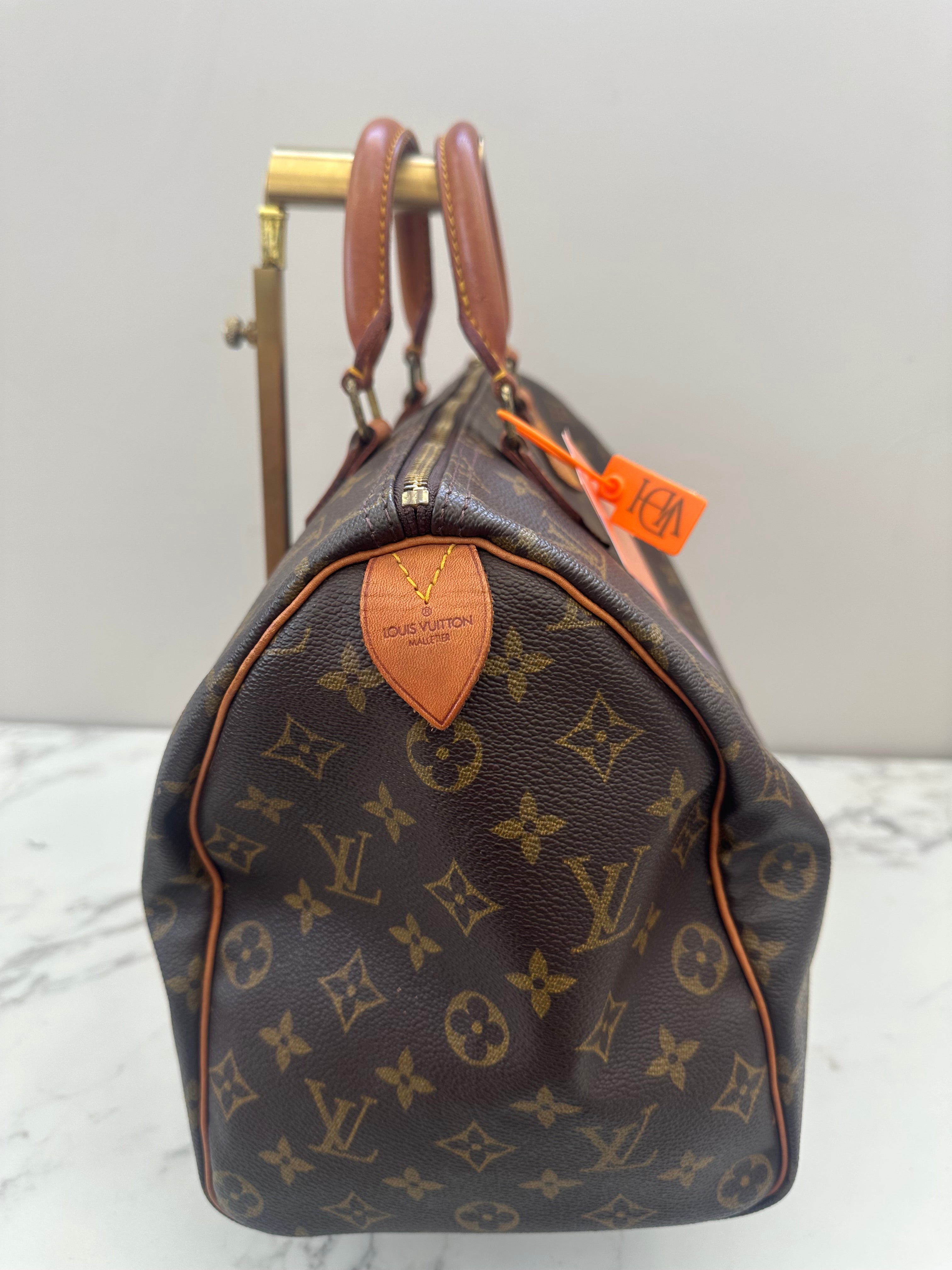 Louis Vuitton Malletier Speedy 35