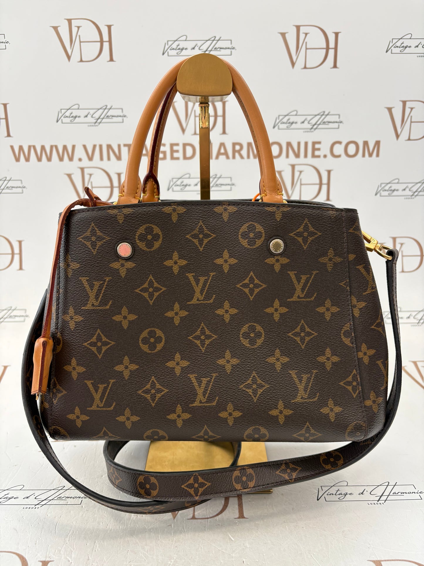 384111 - Louis Vuitton Montaigne BB