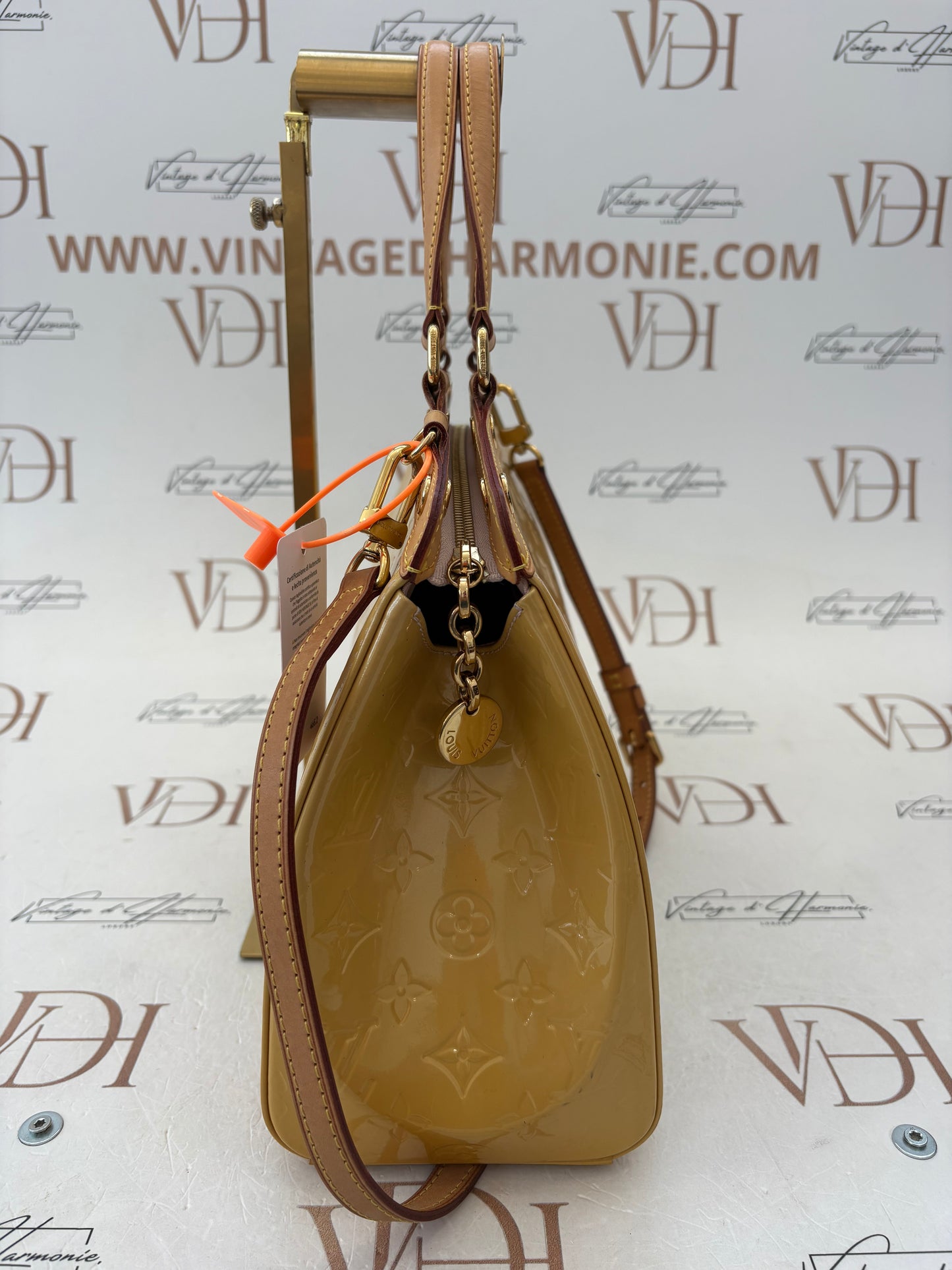 382699 - Louis Vuitton Brea