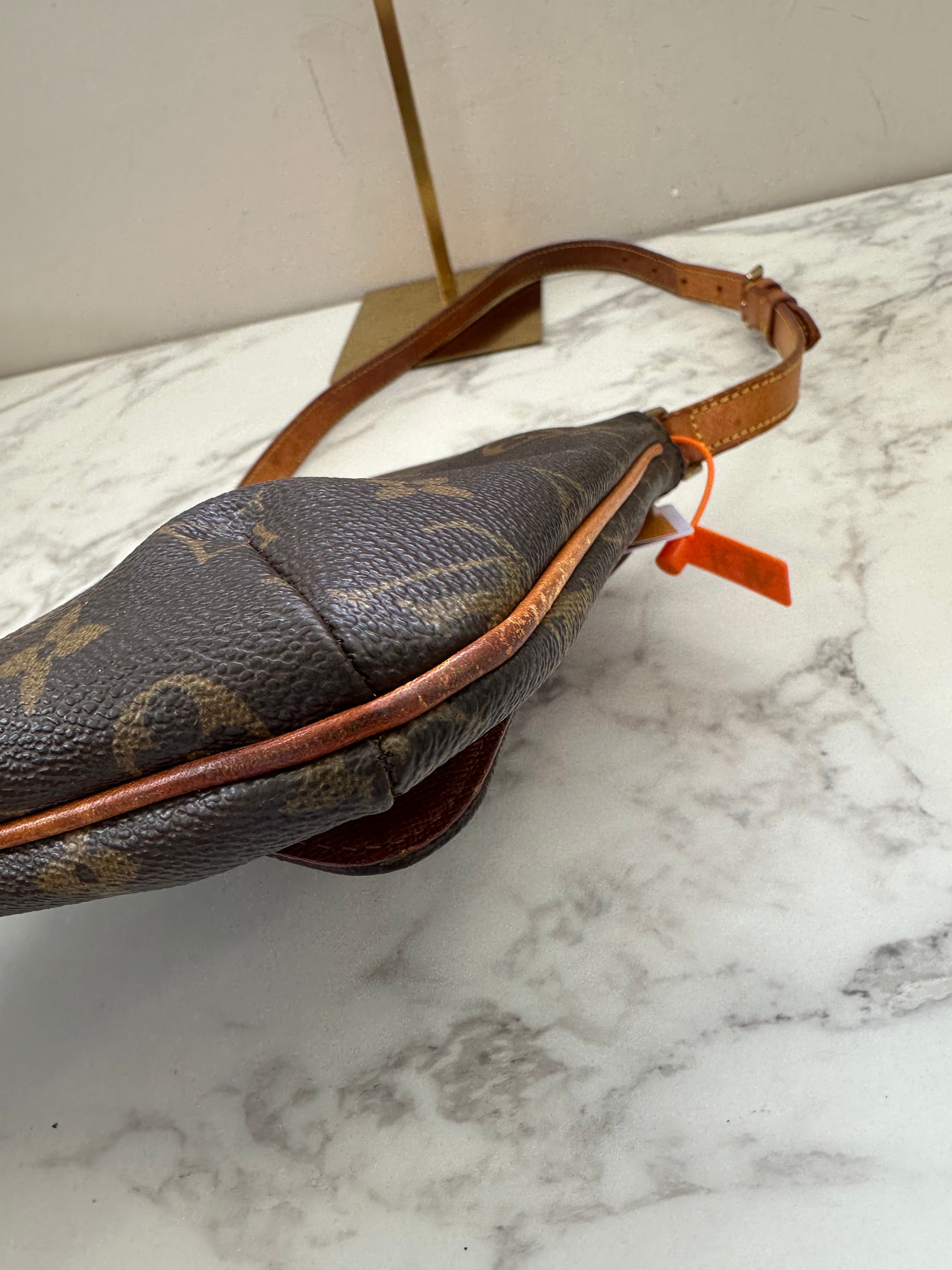 Louis Vuitton Musette salsa