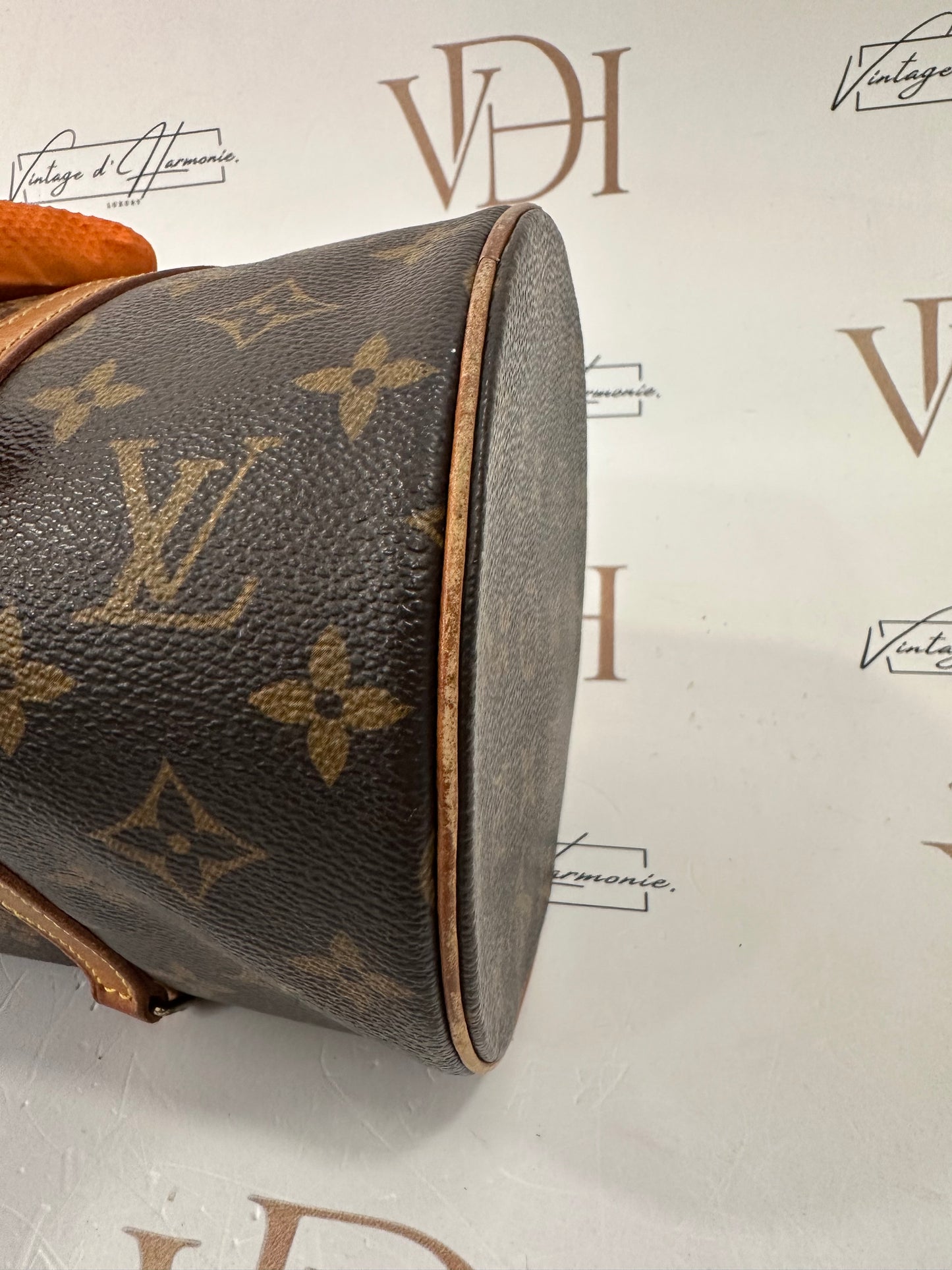 017810 - Louis Vuitton Papillon 30