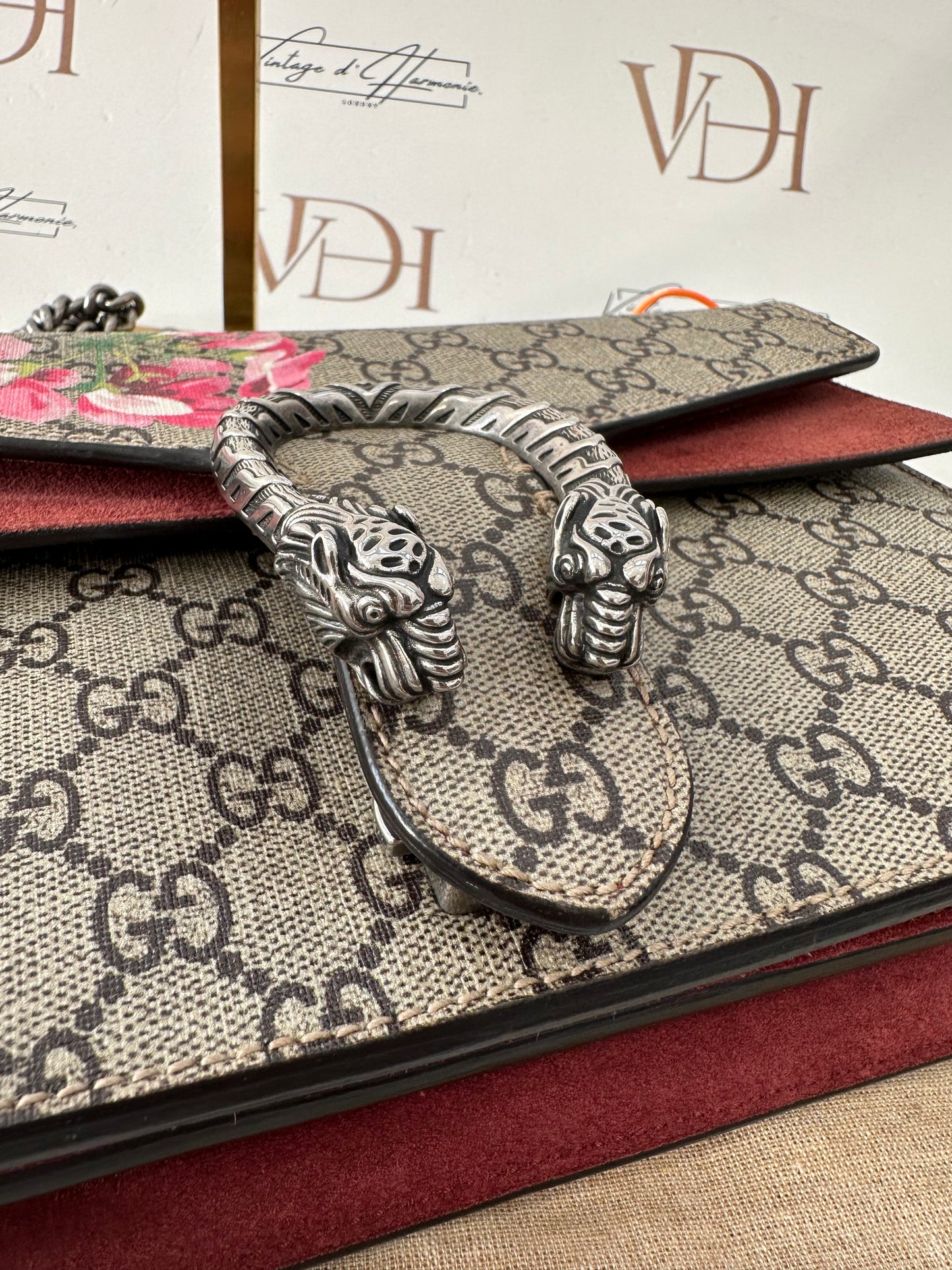 102635 - Gucci Dionysus