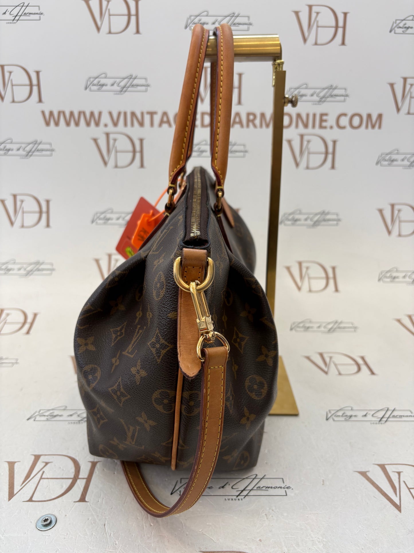 384088 - Louis Vuitton Turenne