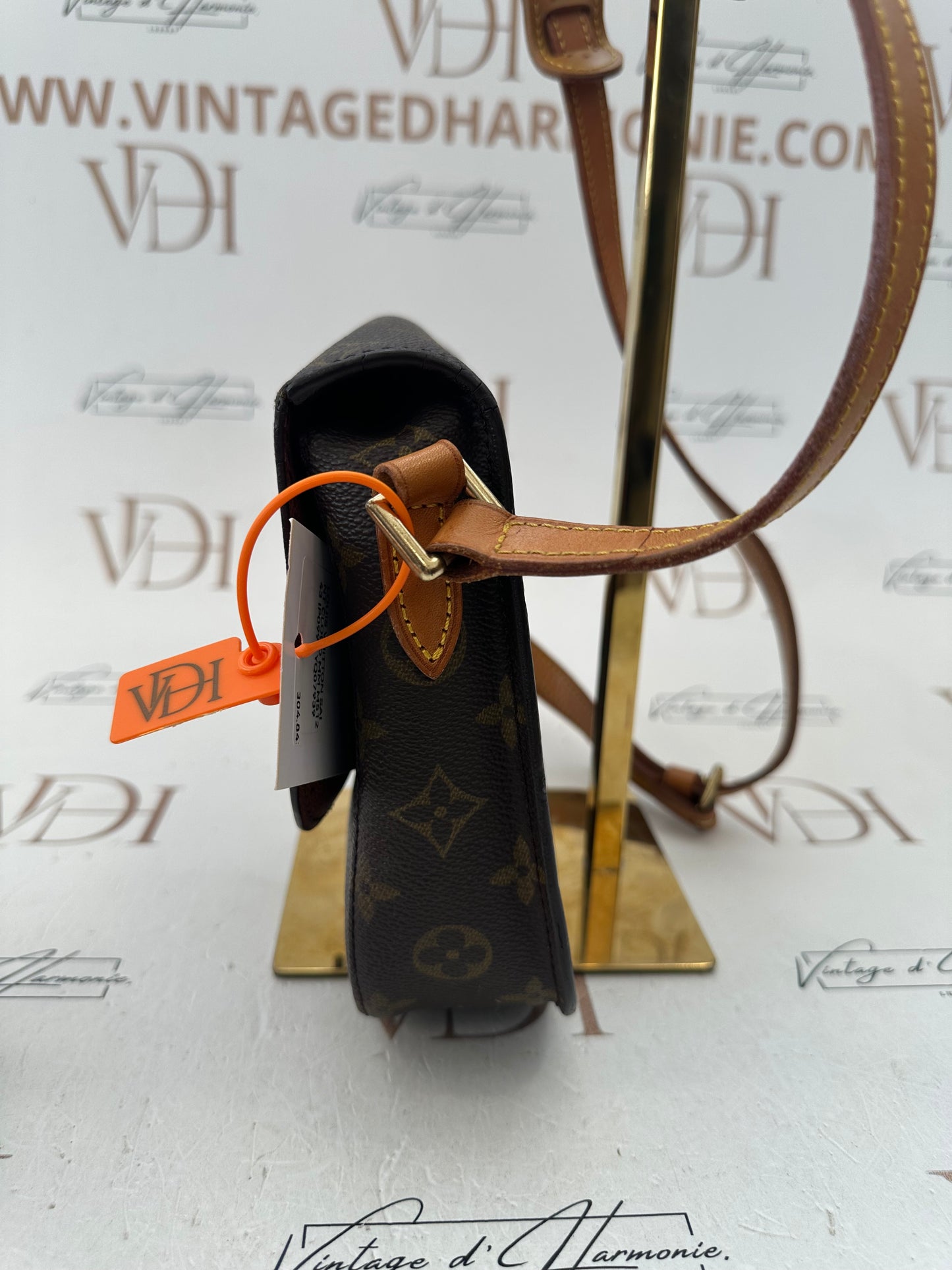 018075 - Louis Vuitton Saint Cloud MM