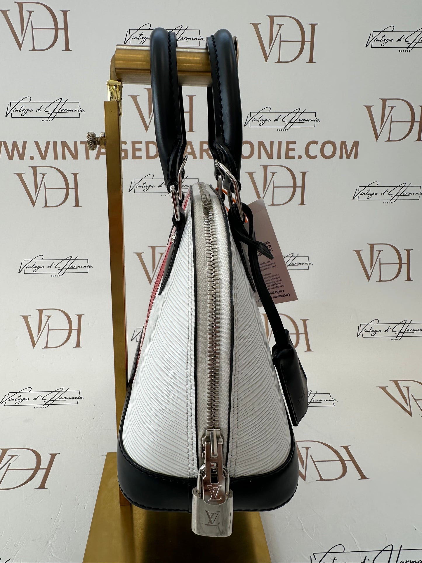 017807 - Louis Vuitton Alma BB Epi White