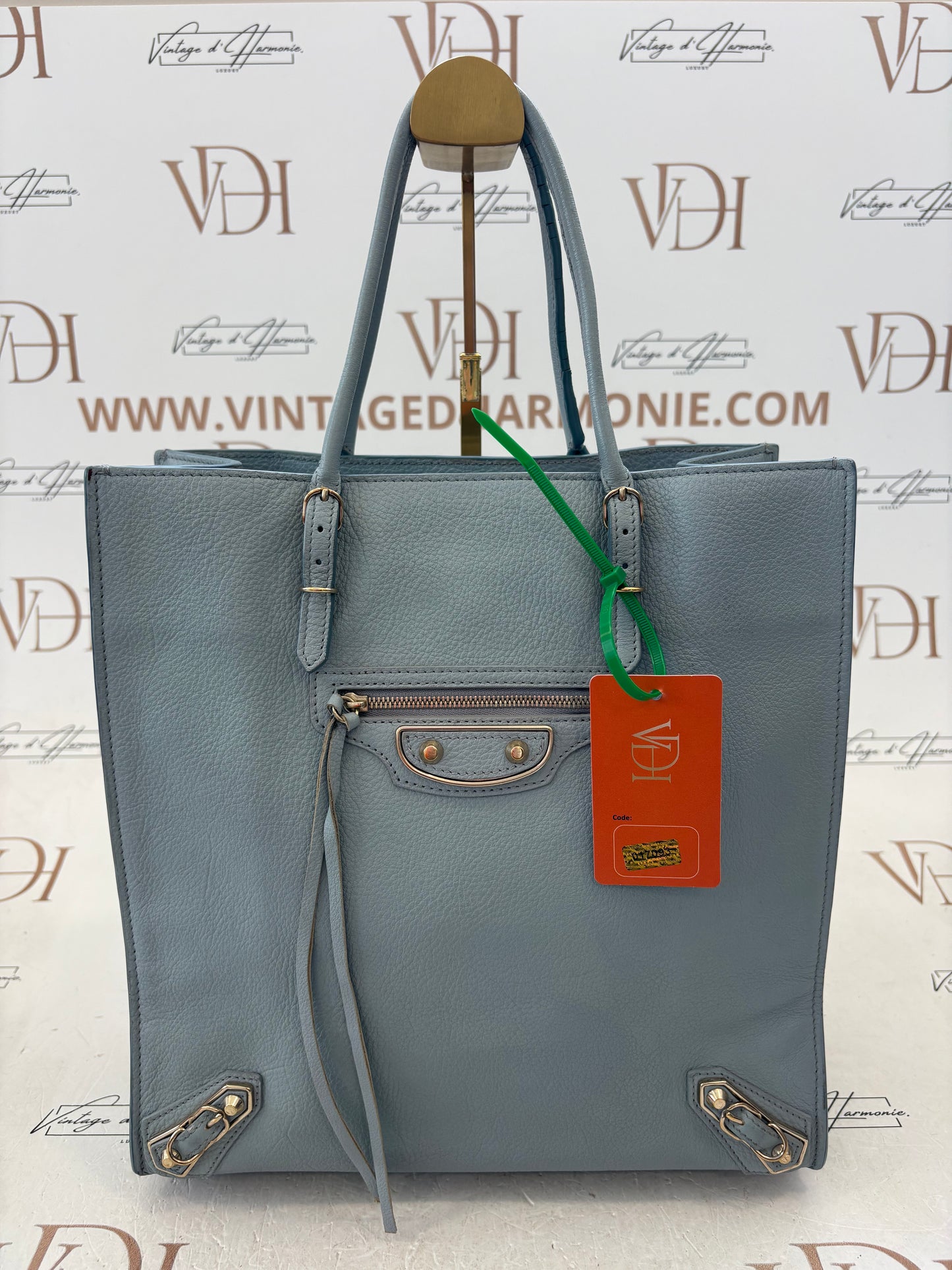 017093 - Balenciaga Light Blue