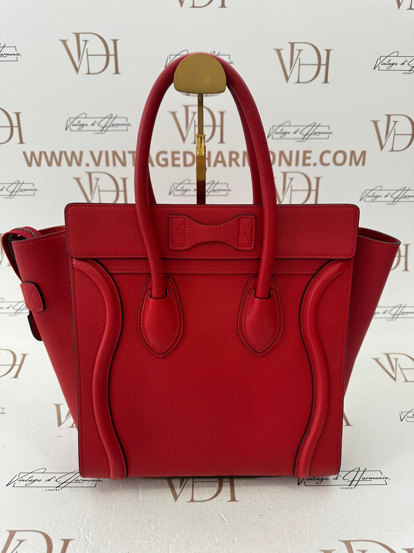 382909 - Celine Luggage Red