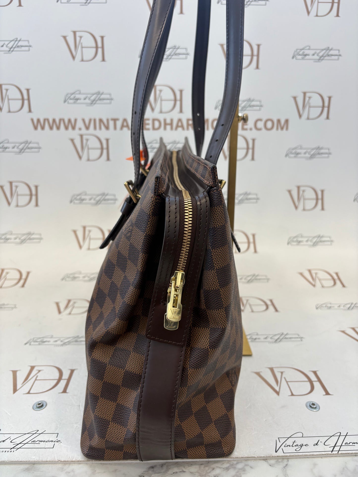 018829 - Louis Vuitton Chelsea