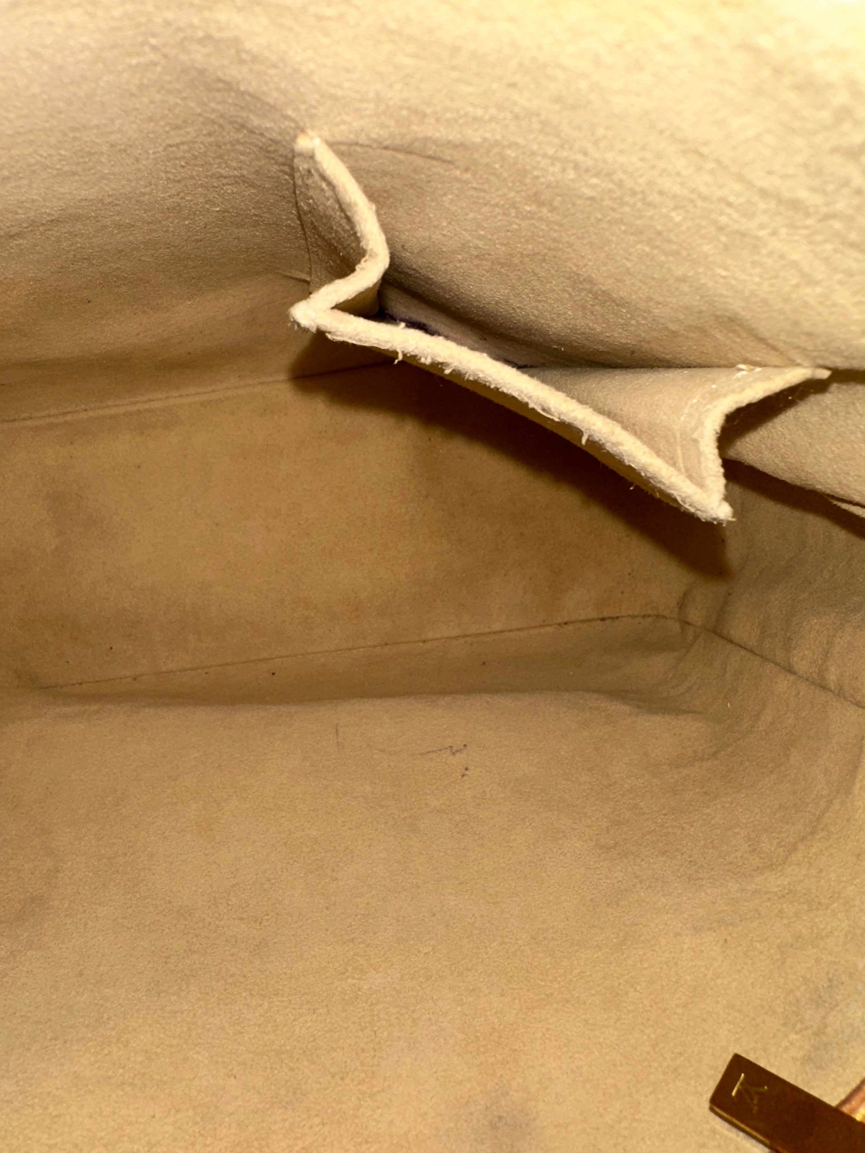 Louis Vuitton Looping GM